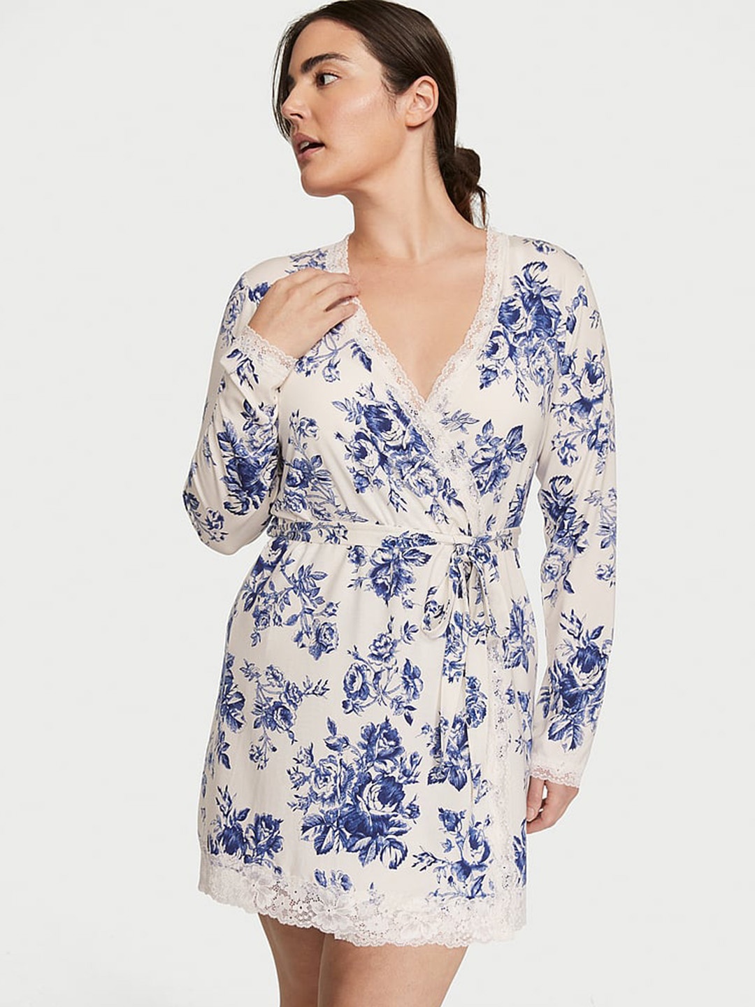 

Victoria's Secret Printed Modal Lace-Trim V-Neck Mini Robe, White