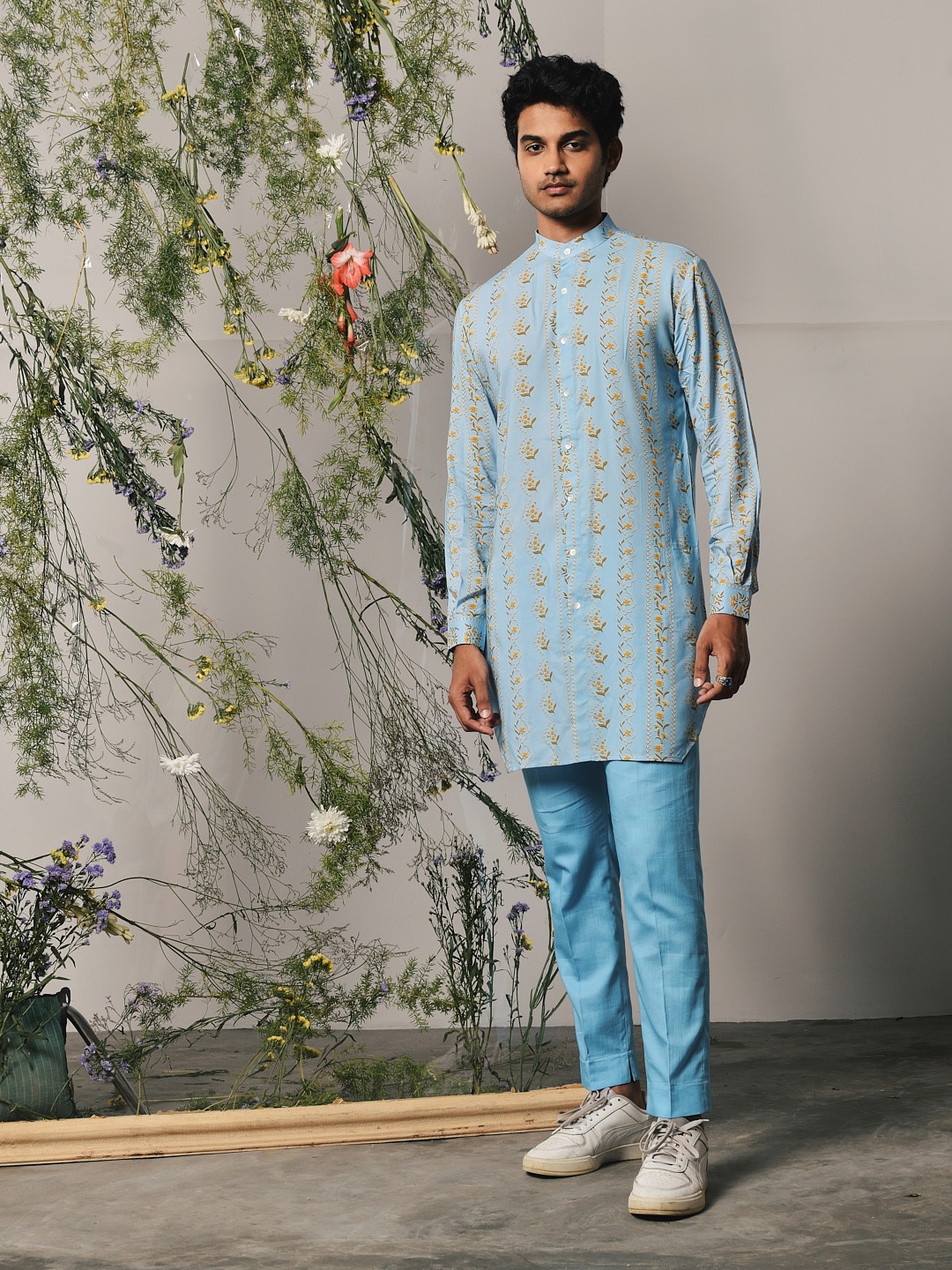 

Project Bandi Floral Printed Band Collar Kurta with Pyjamas Set, Blue