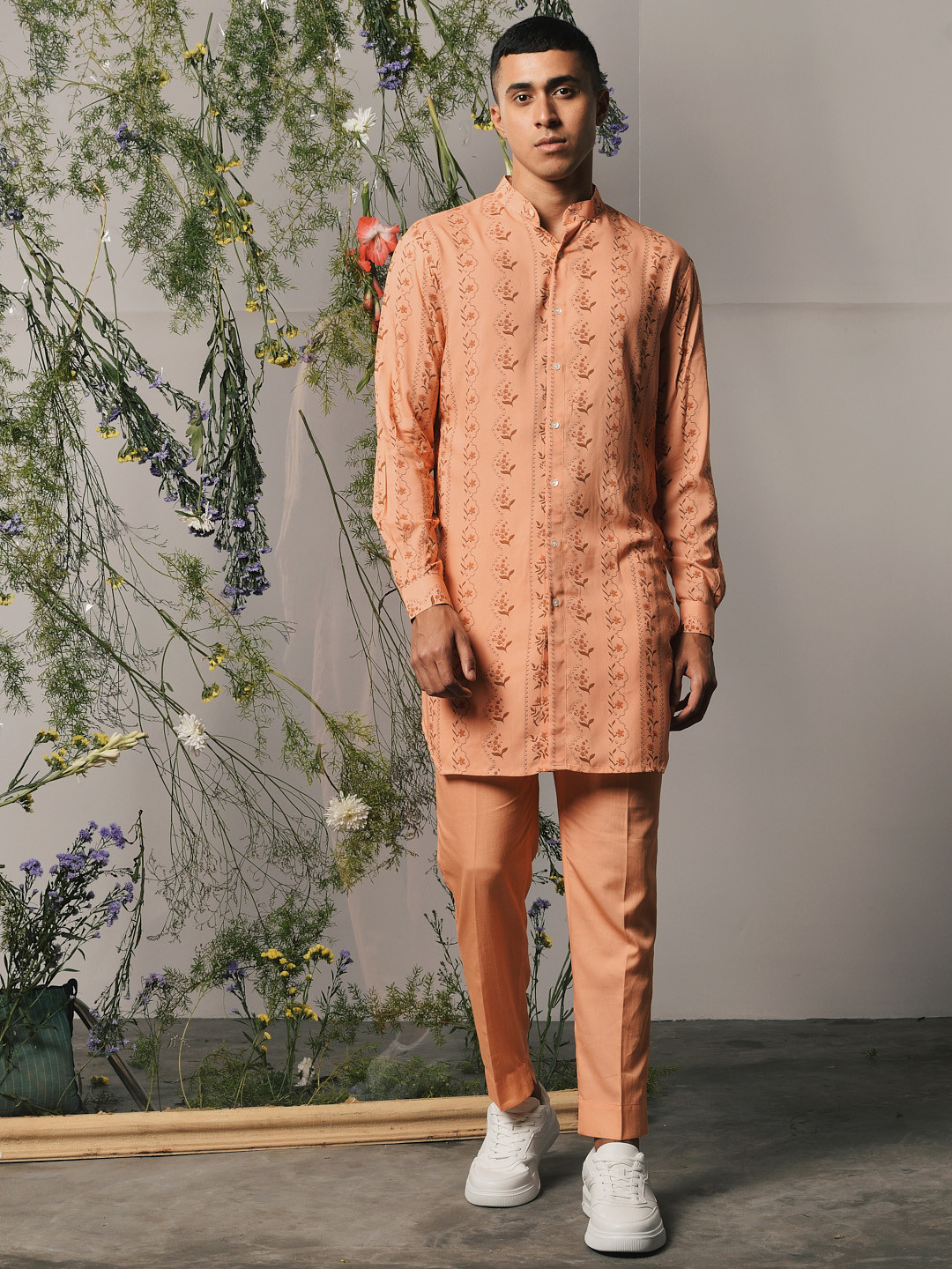 

Project Bandi Floral Printed Mandarin Collar Kurta with Pyjamas Set, Peach