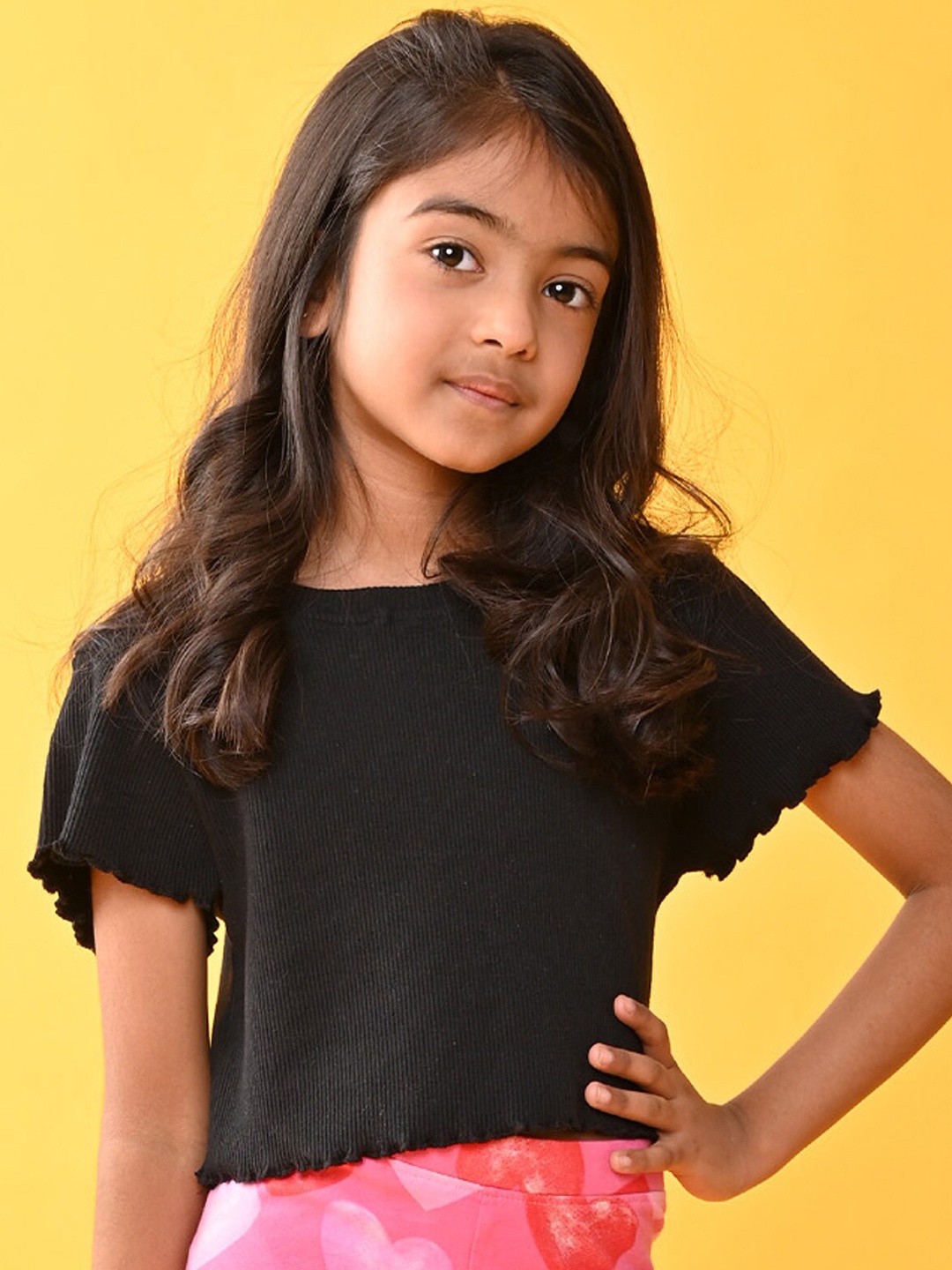 

Anthrilo Girl Self Design Round Neck Short Sleeves Boxy Crop Top, Black
