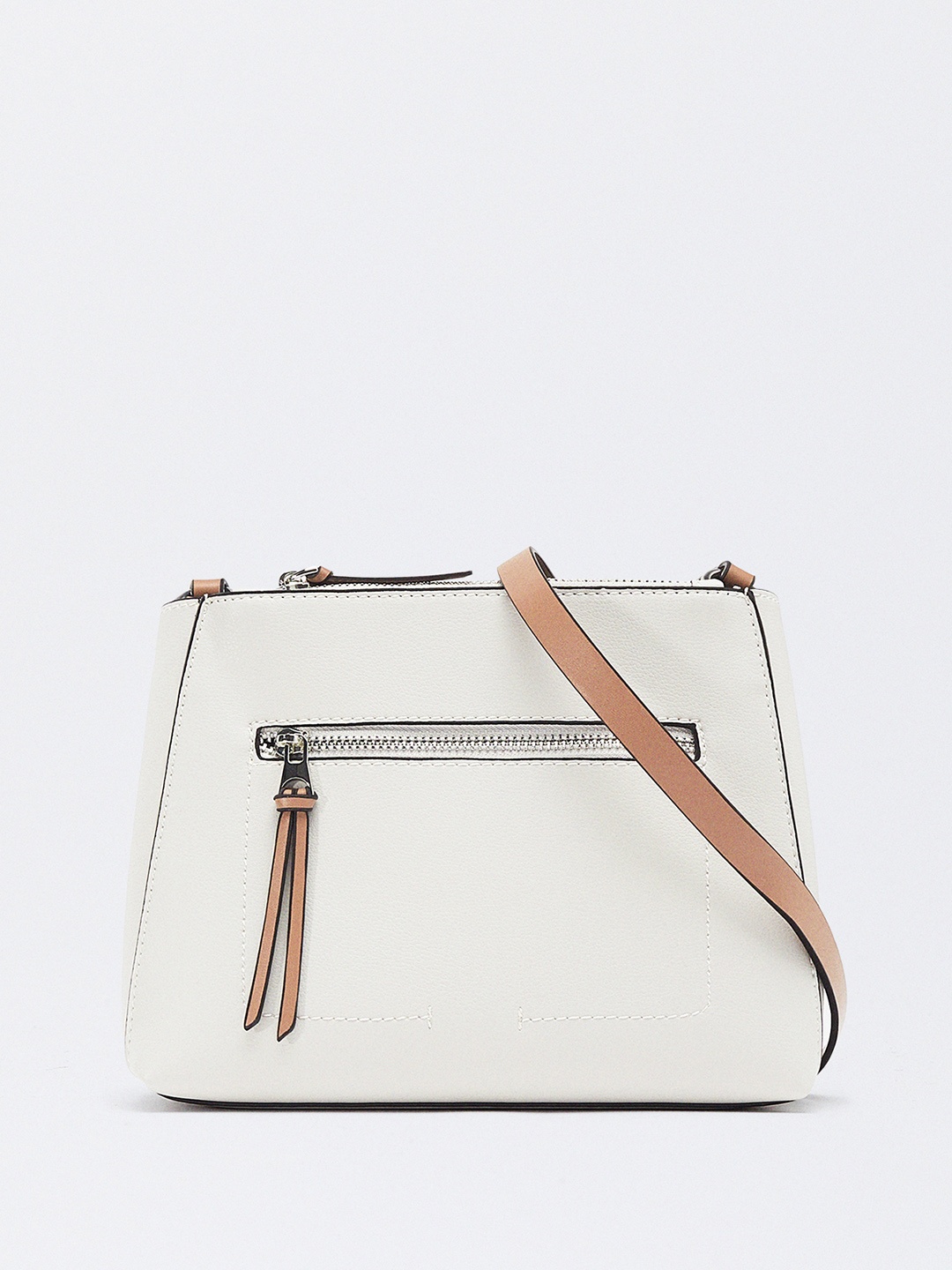 

PARFOIS Structured Sling Bag, Off white