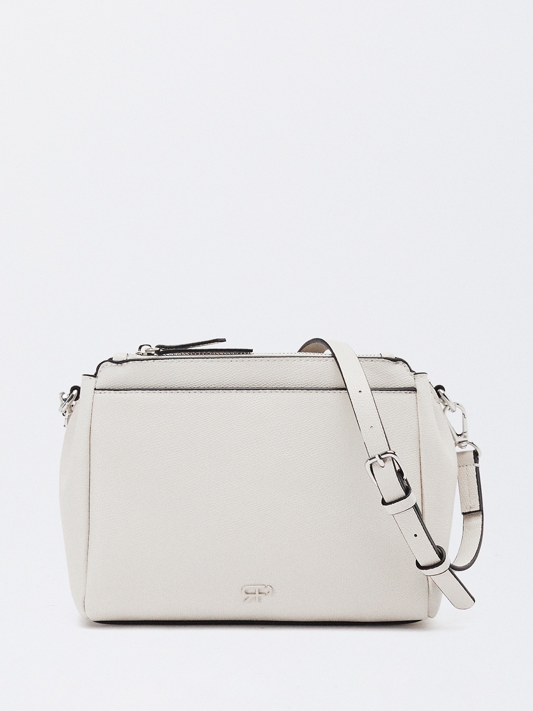 

PARFOIS Solid Structured Sling Bag, Off white