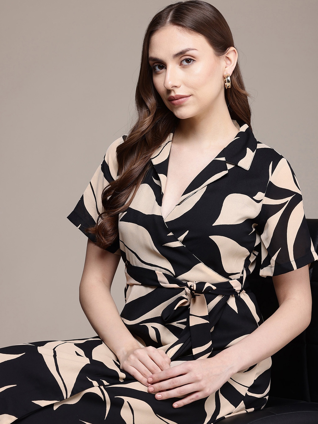

French Connection Tropical Printed Cuban Collar Wrap Midi Dress, Black