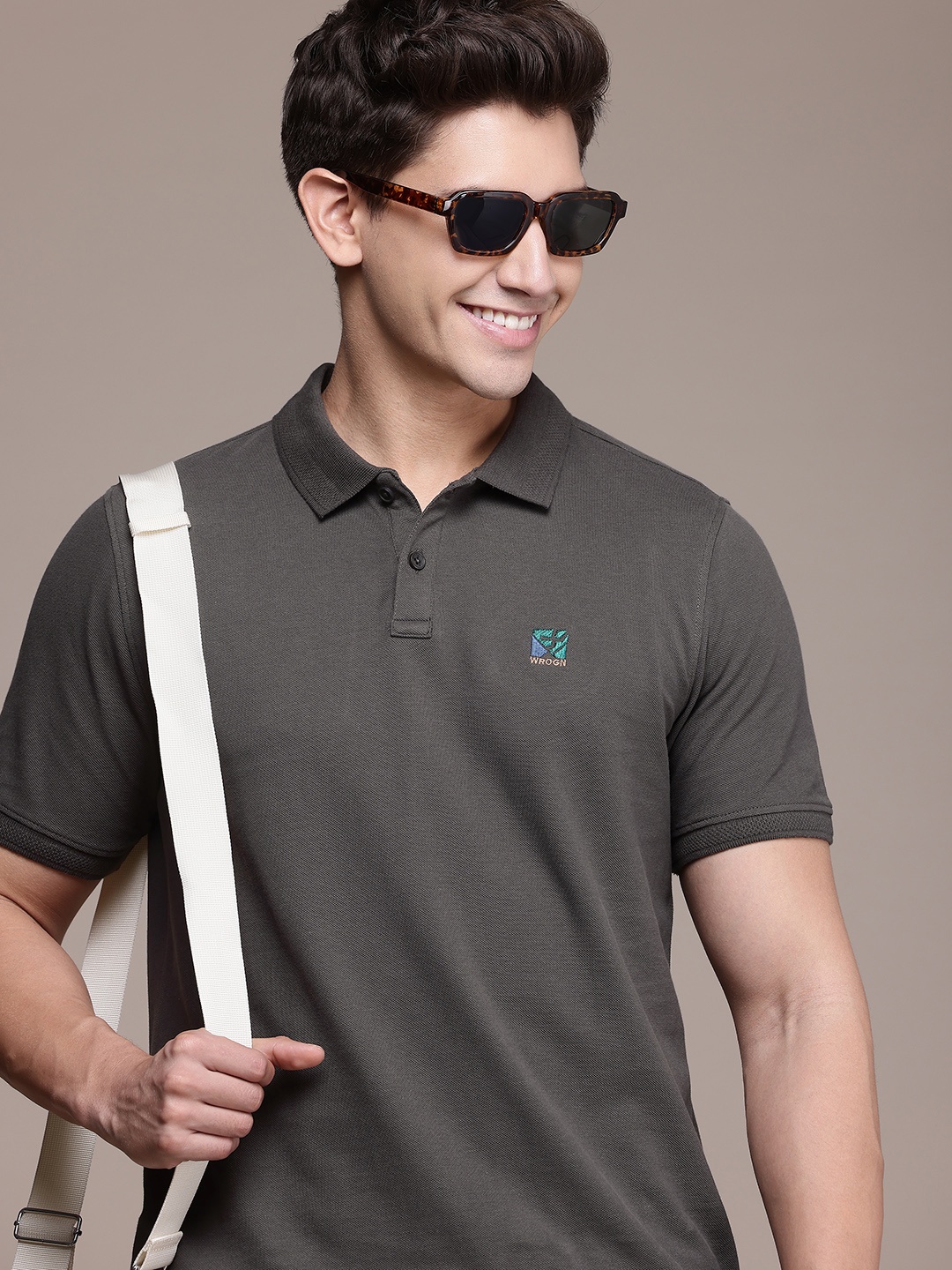 

WROGN Polo Collar Pure Cotton T-shirt, Grey