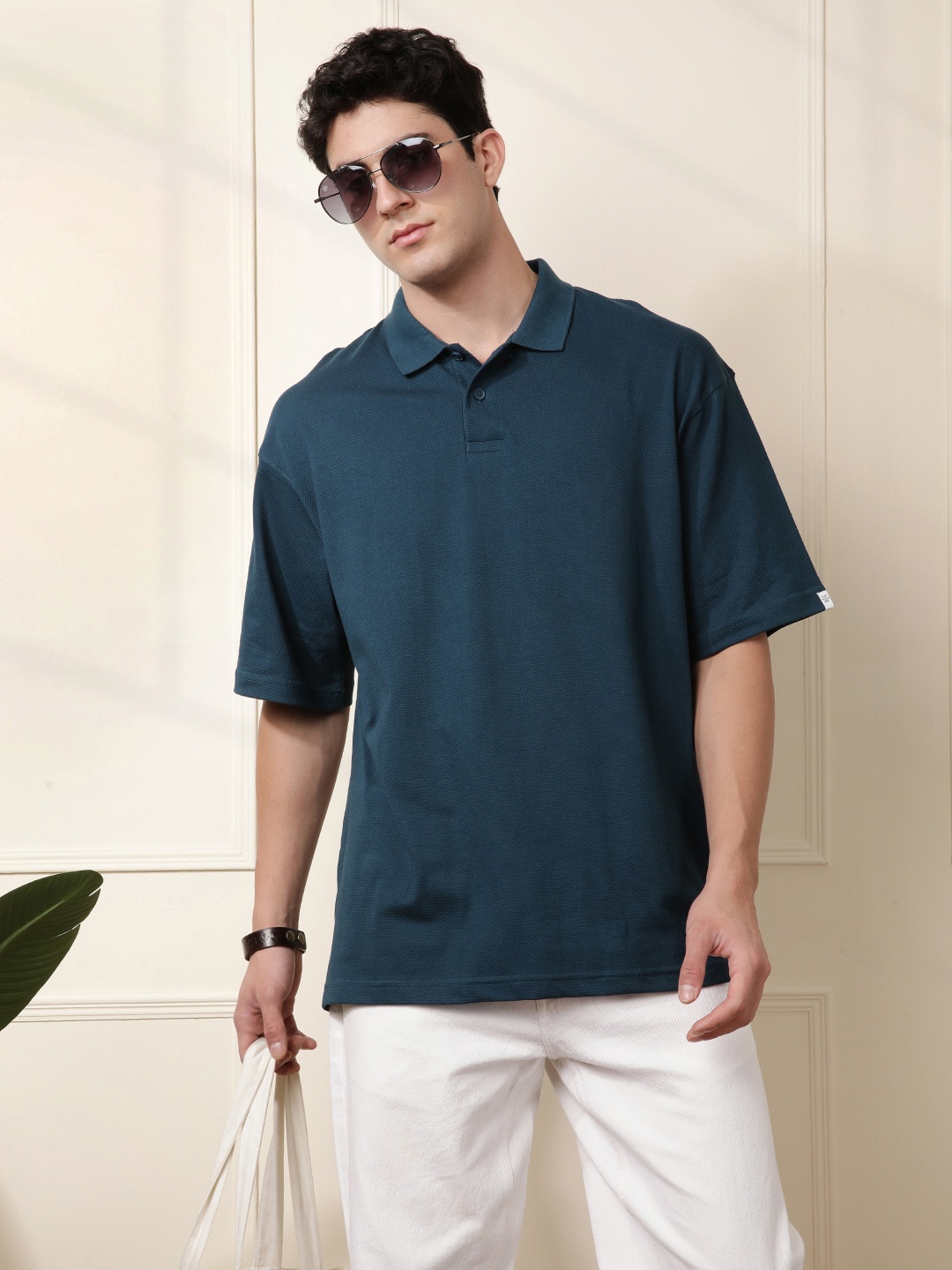 

WROGN Self Design Polo Collar Drop-Shoulder Sleeves Oversized T-shirt, Teal