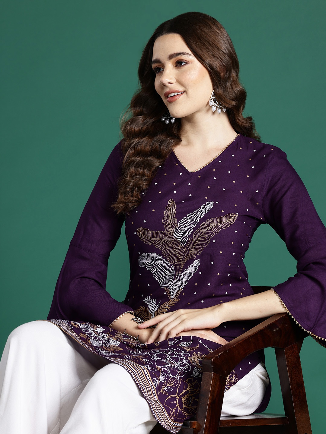 

Sangria Women Ethnic Motifs Foil Print Gotta Patti Kurta, Purple