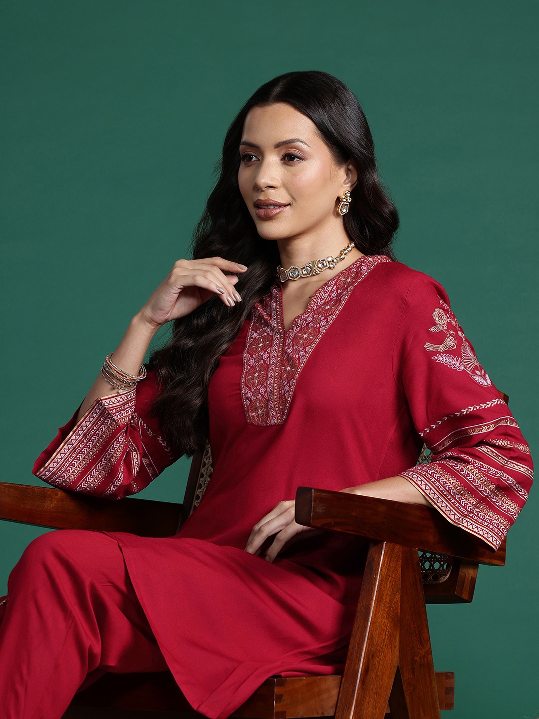 

Sangria Foil Printed Gotta Patti Kurta with Palazzos, Red