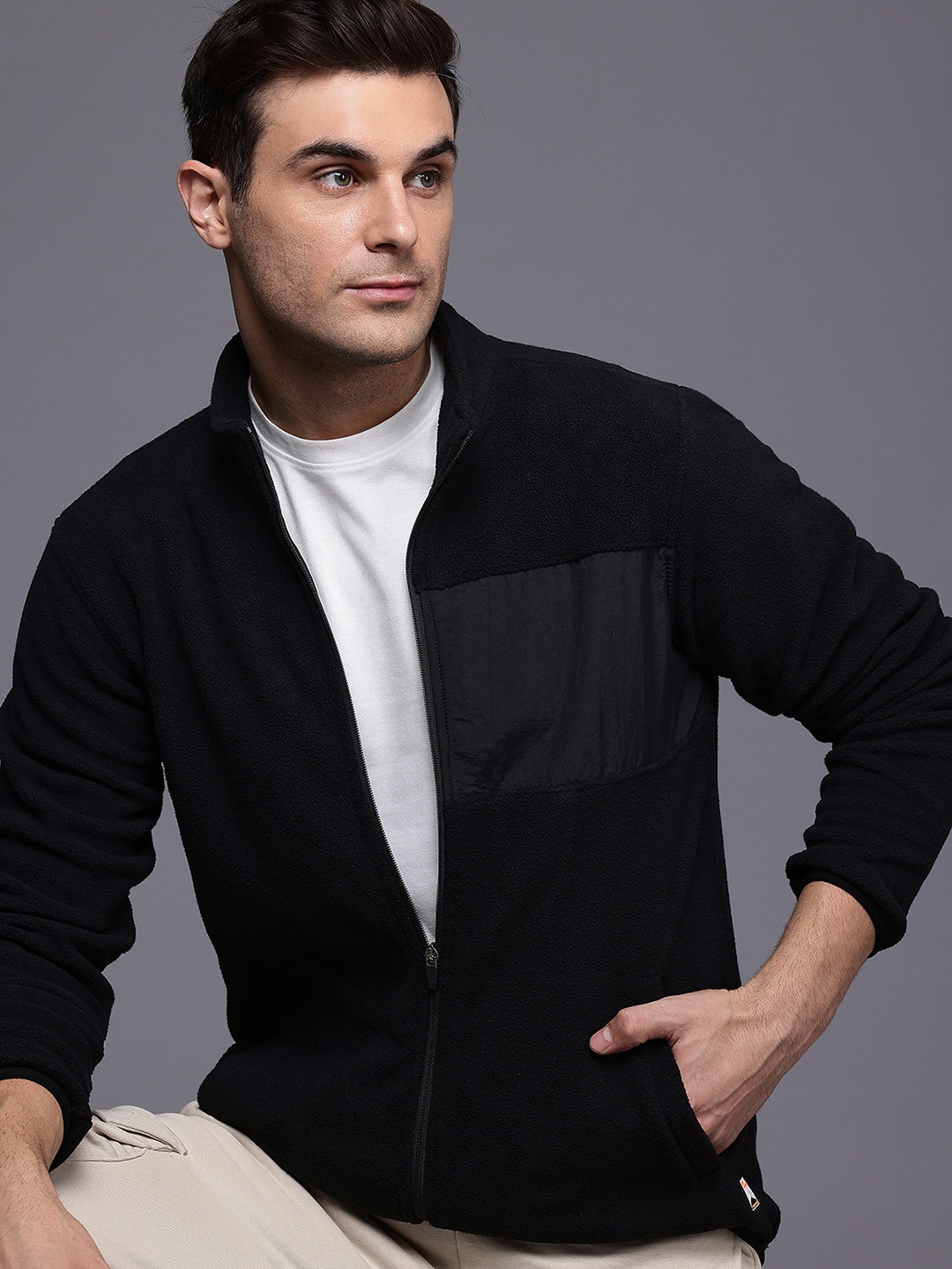 

HRX by Hrithik Roshan Fleece Front-Open Outdoor Sweatshirt, Black