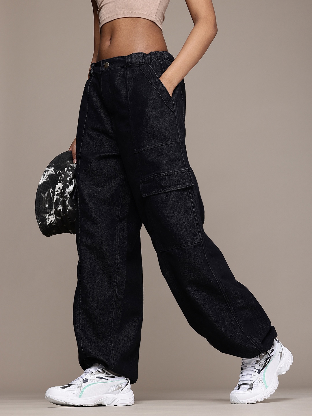 

The Roadster Life Co. Women High-Rise Parachute Cargo Style Jeans, Black