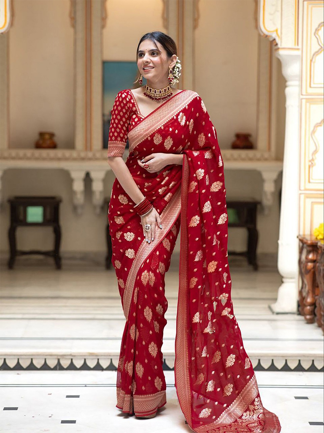 

KALINI Woven Design Zari Silk Blend Banarasi Saree, Red