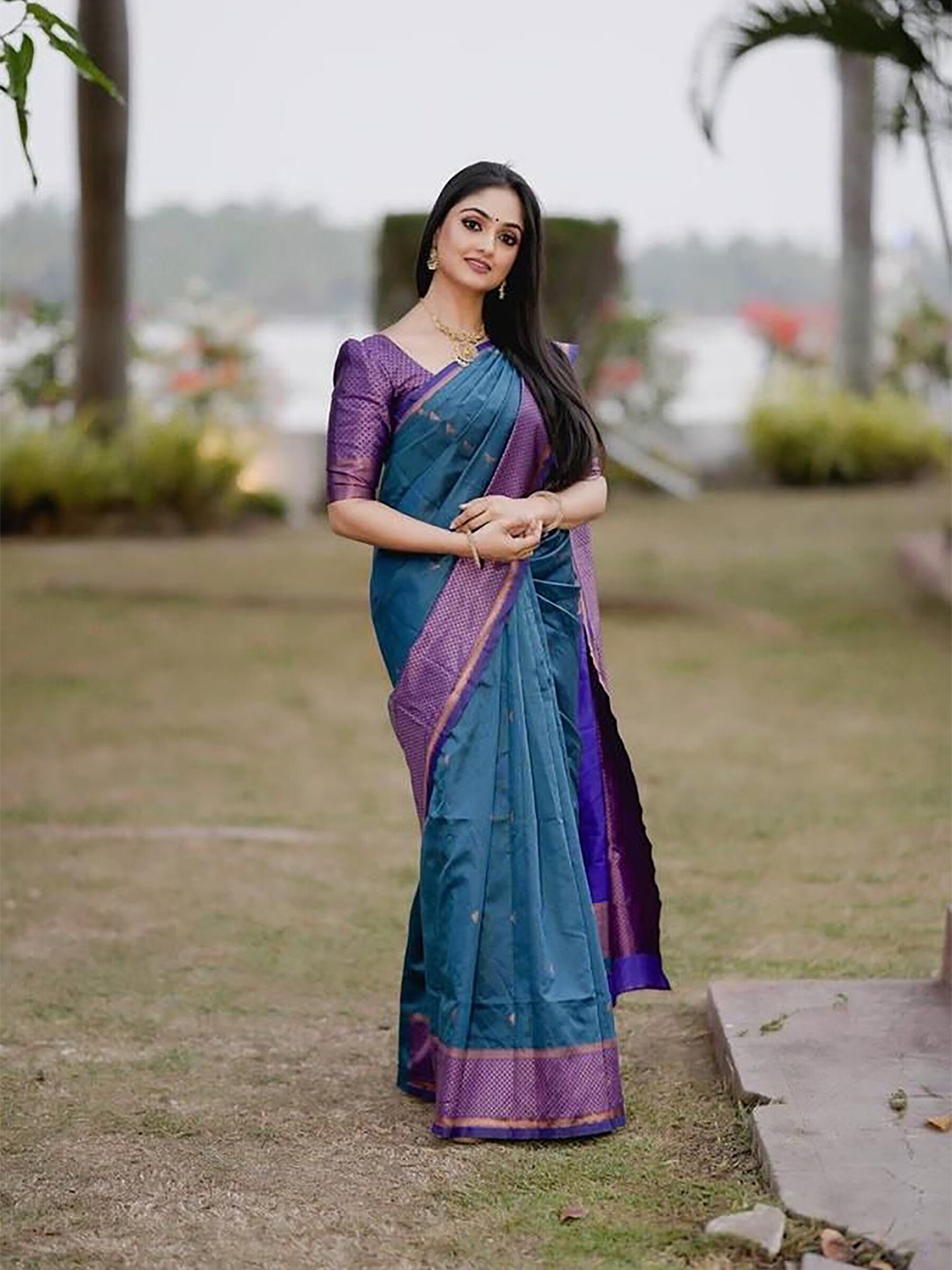 

KALINI Woven Design Zari Silk Blend Banarasi Saree, Blue