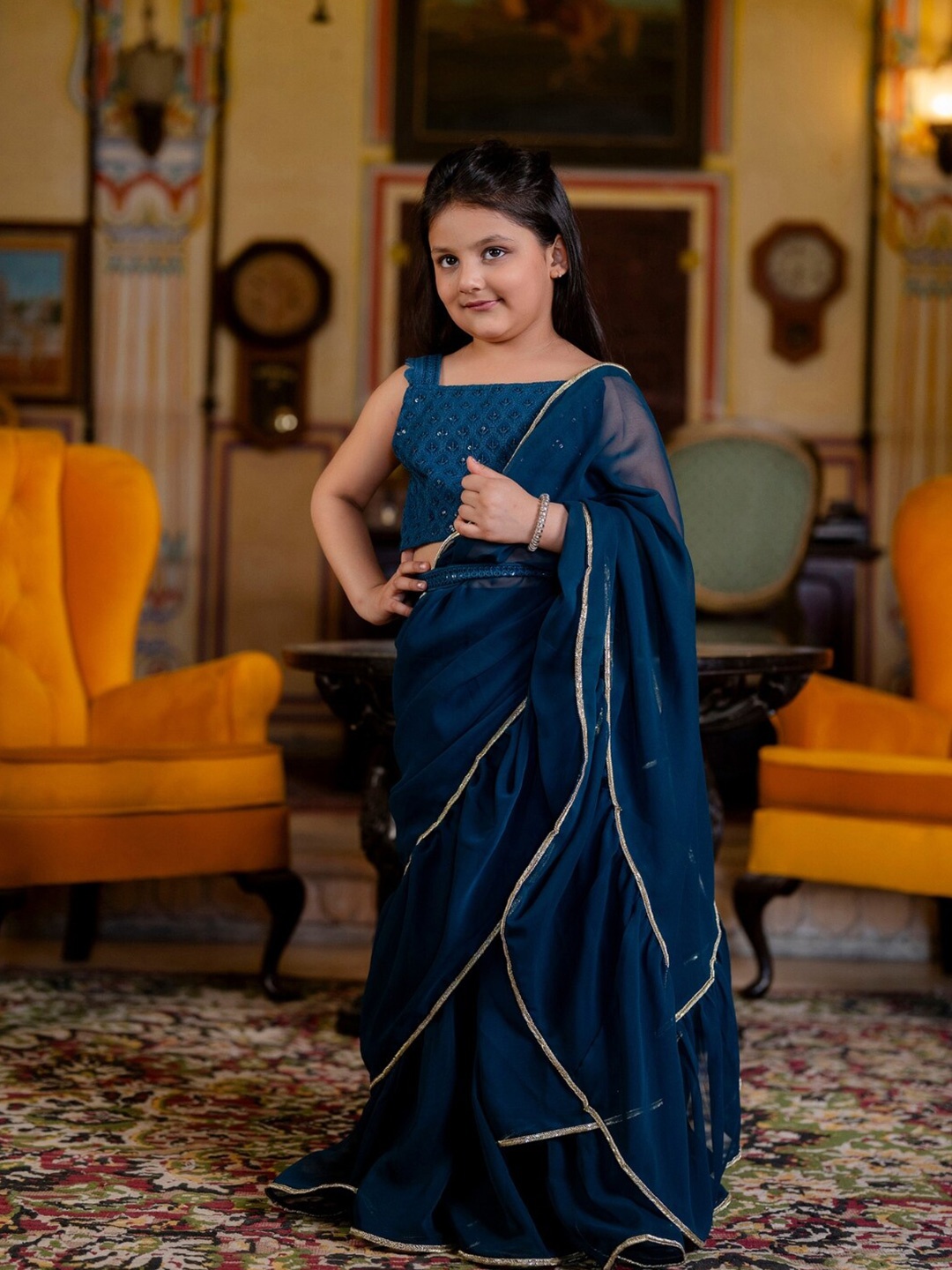 

Cutiediva Embellished Sequinned Pure Georgette Ready to Wear Saree, Teal