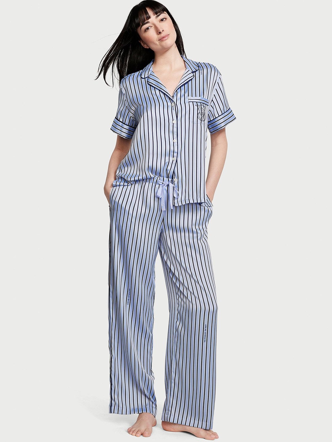 

Victoria's Secret Striped Lapel Satin Collar Night suit, Blue