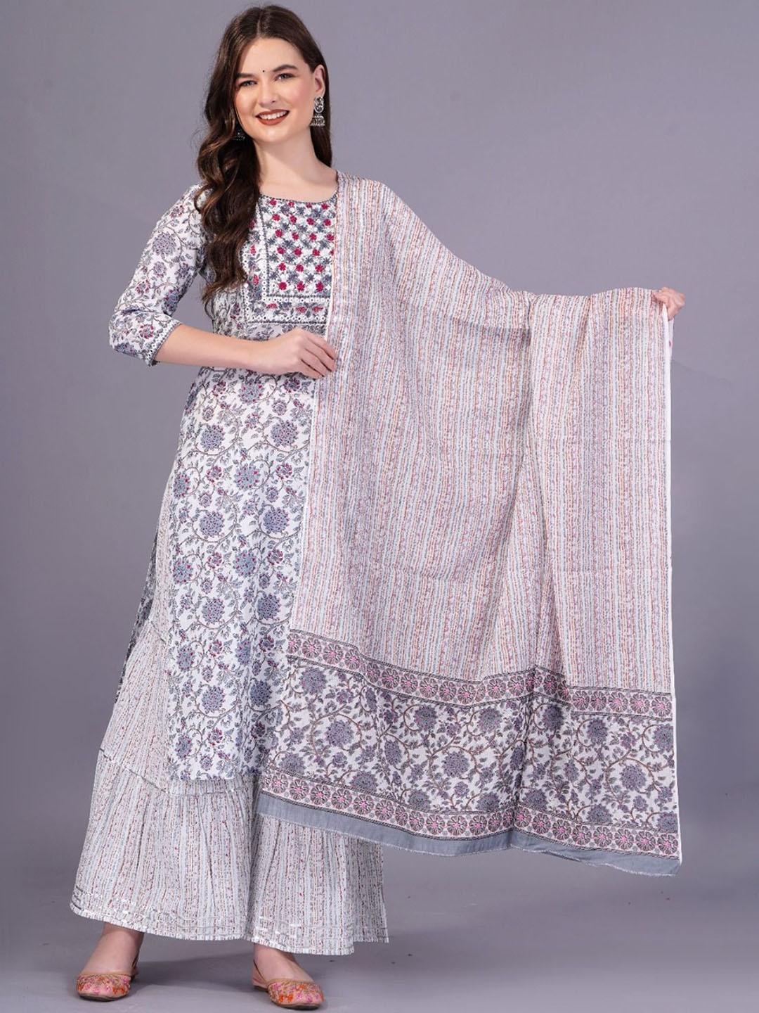 

Light Daisy Floral Printed Mirror Work Pure Cotton Kurta with Sharara & With Dupatta, Grey
