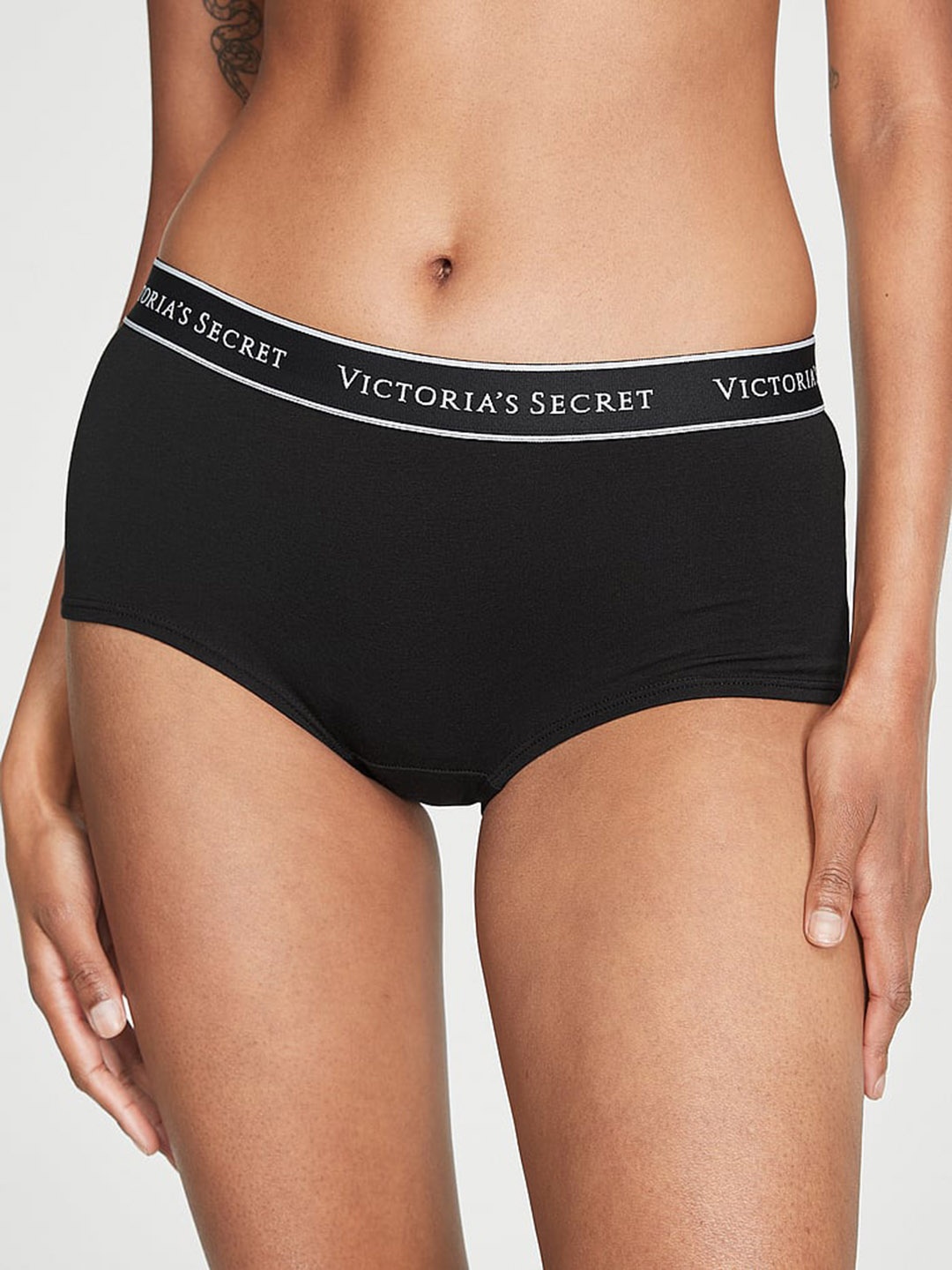 

Victoria's Secret Mid Rise Boy Shorts Brief, Black