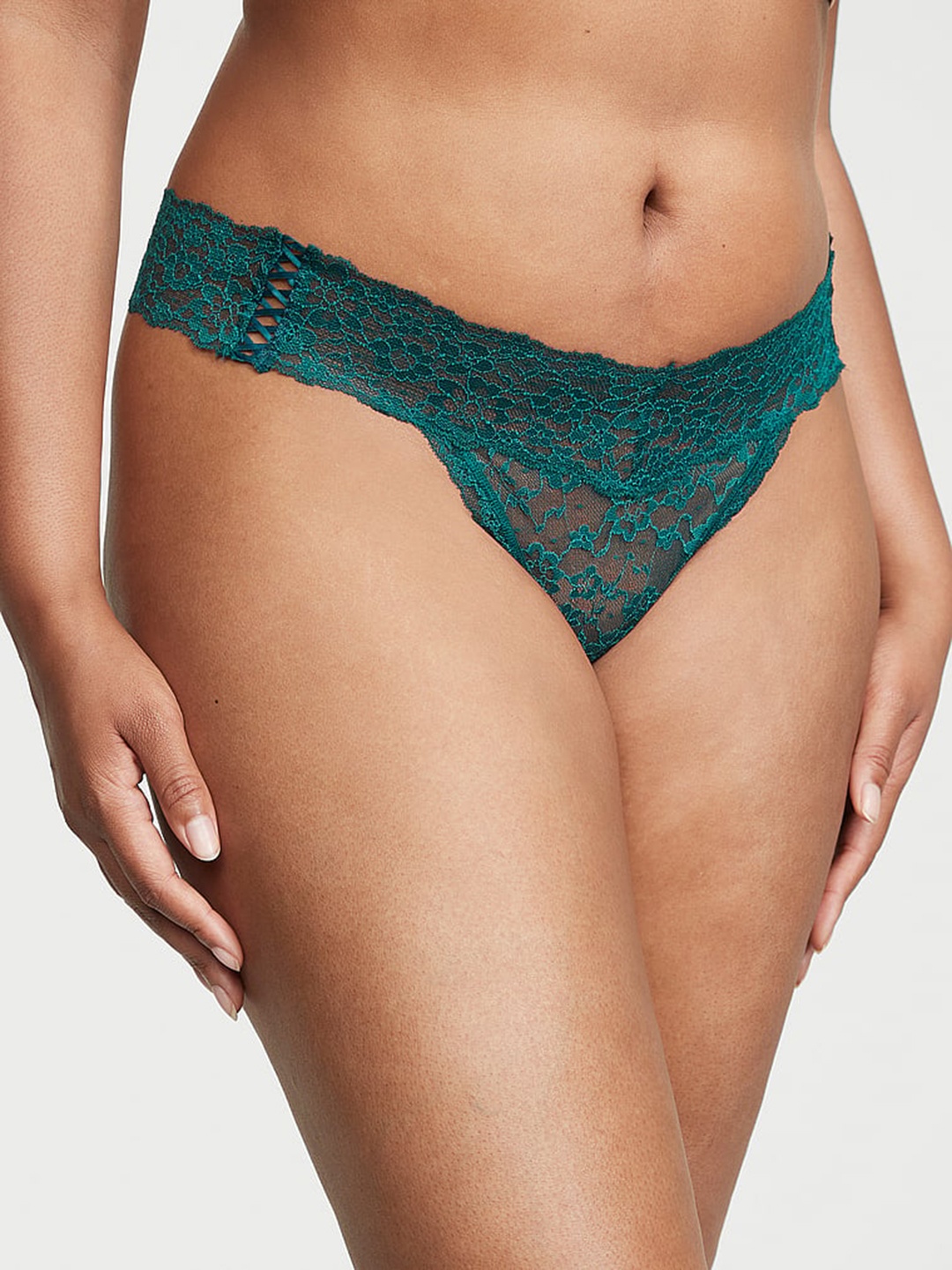 

Victoria's Secret The Lacie Posey Self Design Low-Rise Thongs Briefs, Green