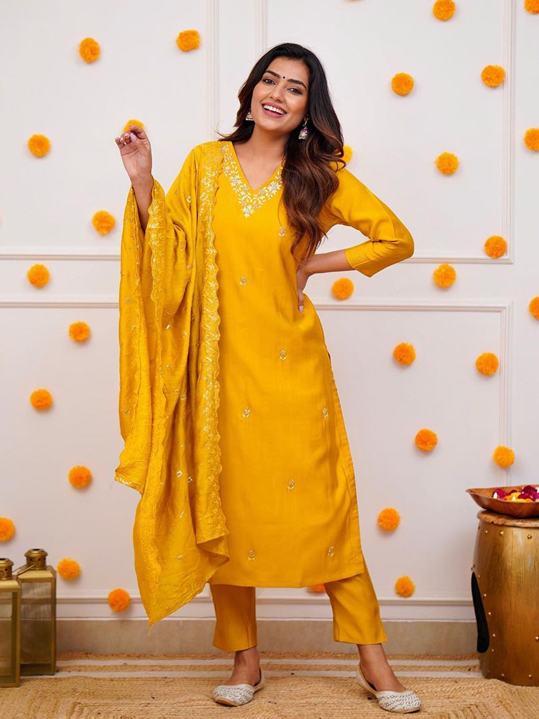 

Storebrite Ethnic Motifs Embroidered Sequinned Chanderi Silk Kurta with Trouser & Dupatta, Yellow