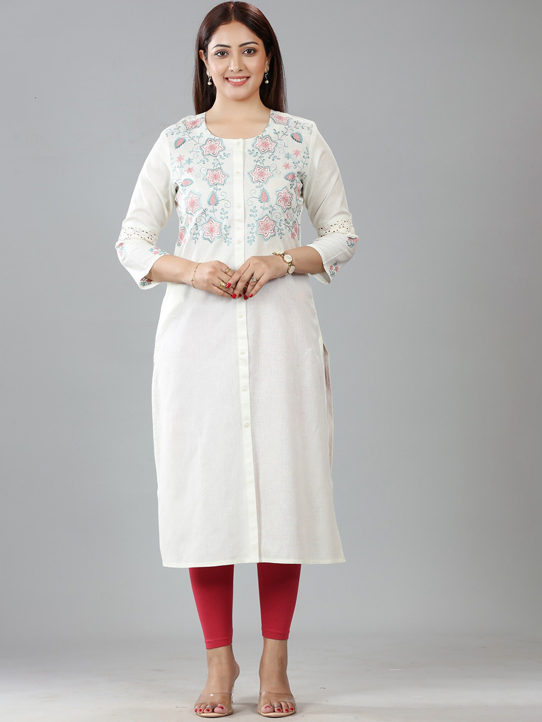 

COTTON CULTURE Floral Embroidered Three-Quarter Sleeves Thread Work Straight Kurta, Off white