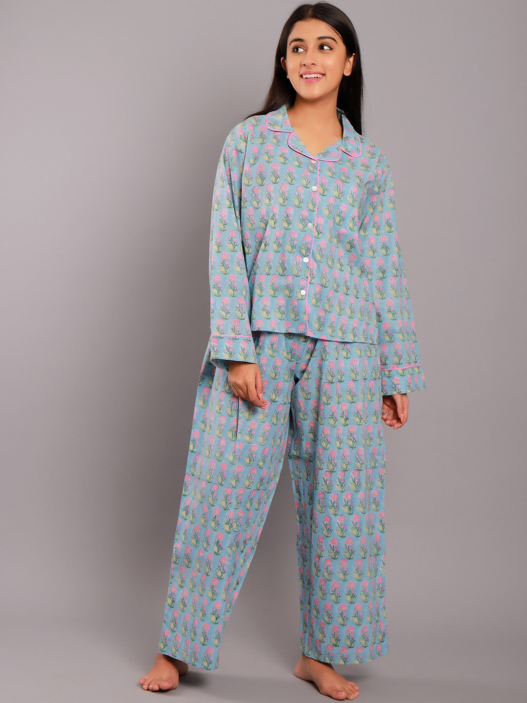 

ETC Blue Floral Printed Lapel Collar Pure Cotton Night Suit