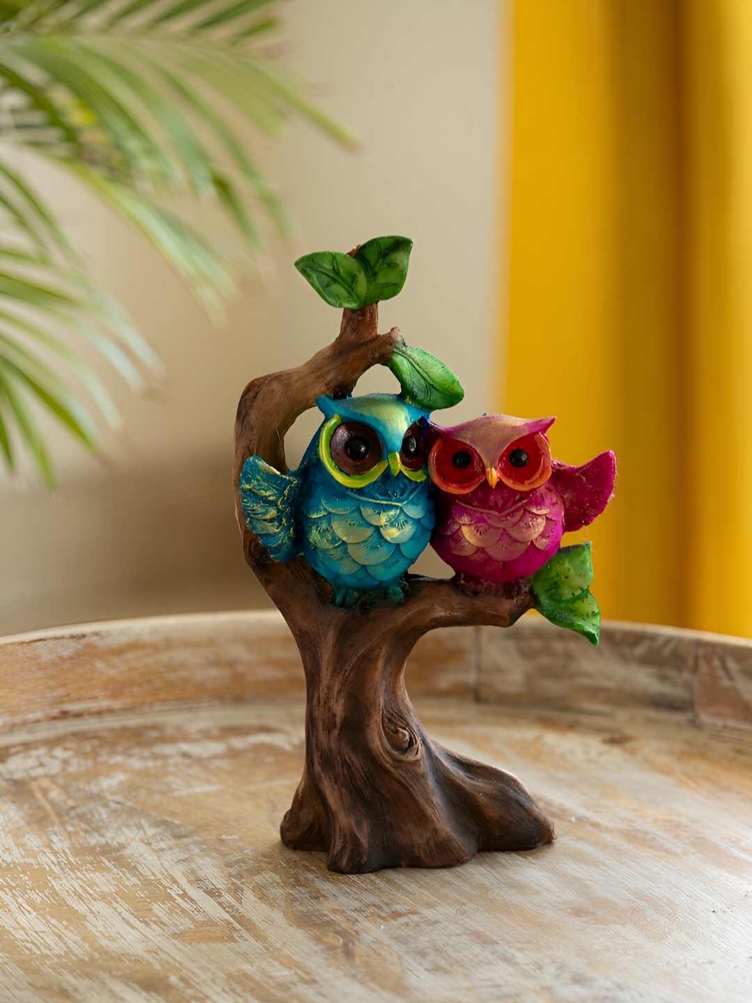 

ExclusiveLane Owls On a Tree Branch Modern Figurine Decorative Showpiece, Brown