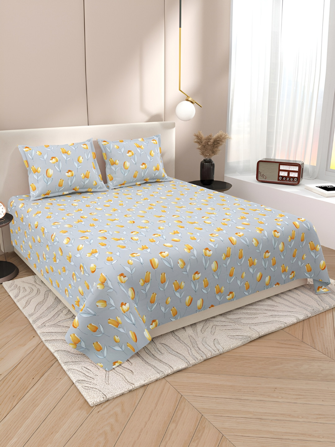 

Aura Grey & Yellow Floral Cotton 220 TC Super King Bedsheet With 2 Pillow Covers