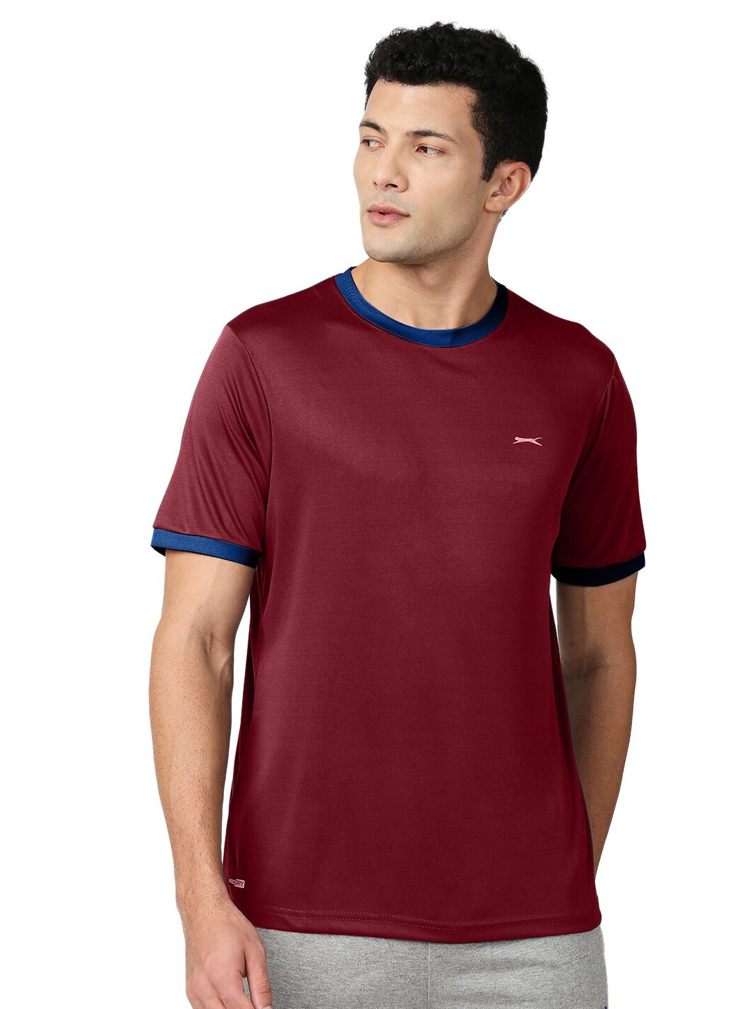 

Black Panther Round Neck Short Sleeves Casual T-shirt, Burgundy