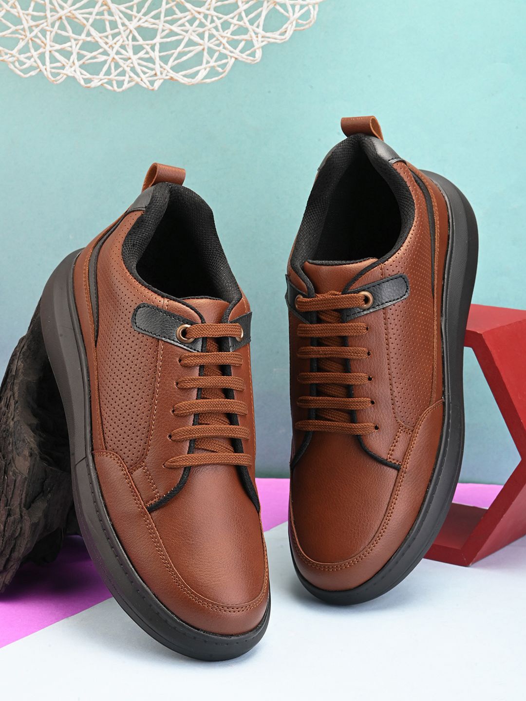 

WIXOM Men Lightweight Comfort Insole Lace-Up Sneakers, Tan