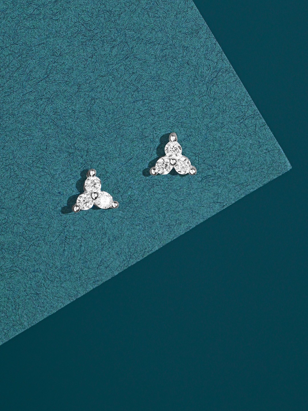 

Accessorize London 925 Sterling Silver Hallmark Cubic Zirconia Sparkle Flower Stud Earring