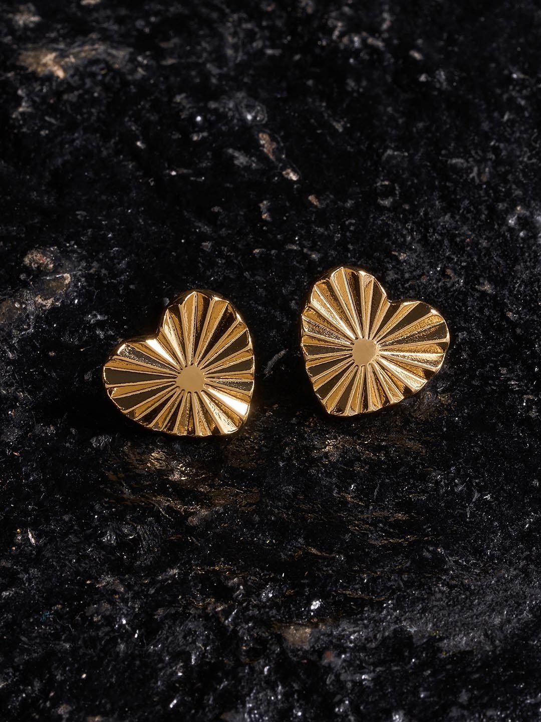 

Accessorize Heart Shaped Studs Earrings, Gold