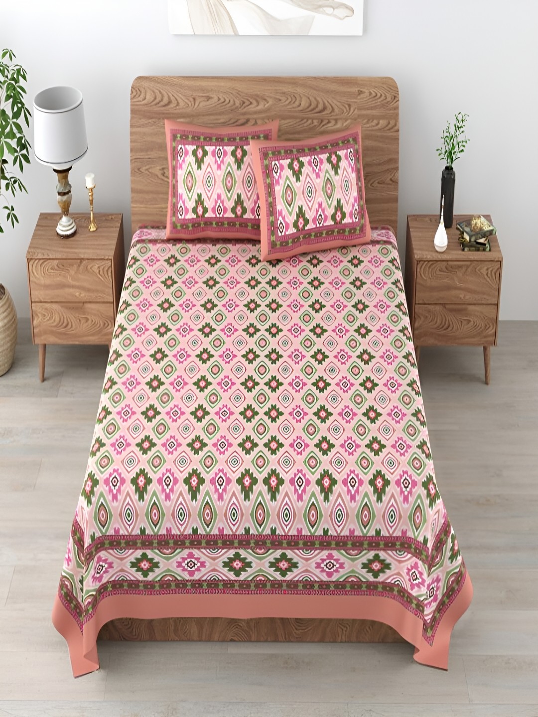

Aura Pink & Green Geometric Cotton 180 TC King Bedsheet With 2 Pillow Covers