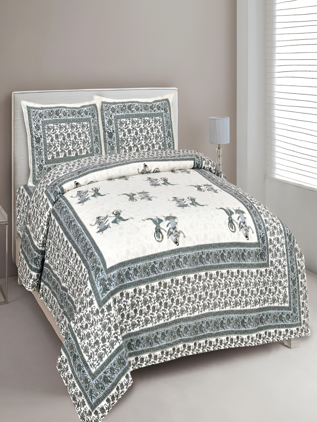

Aura Grey & White Ethnic Motifs Cotton 180 TC King Bedsheet with 2 Pillow Covers