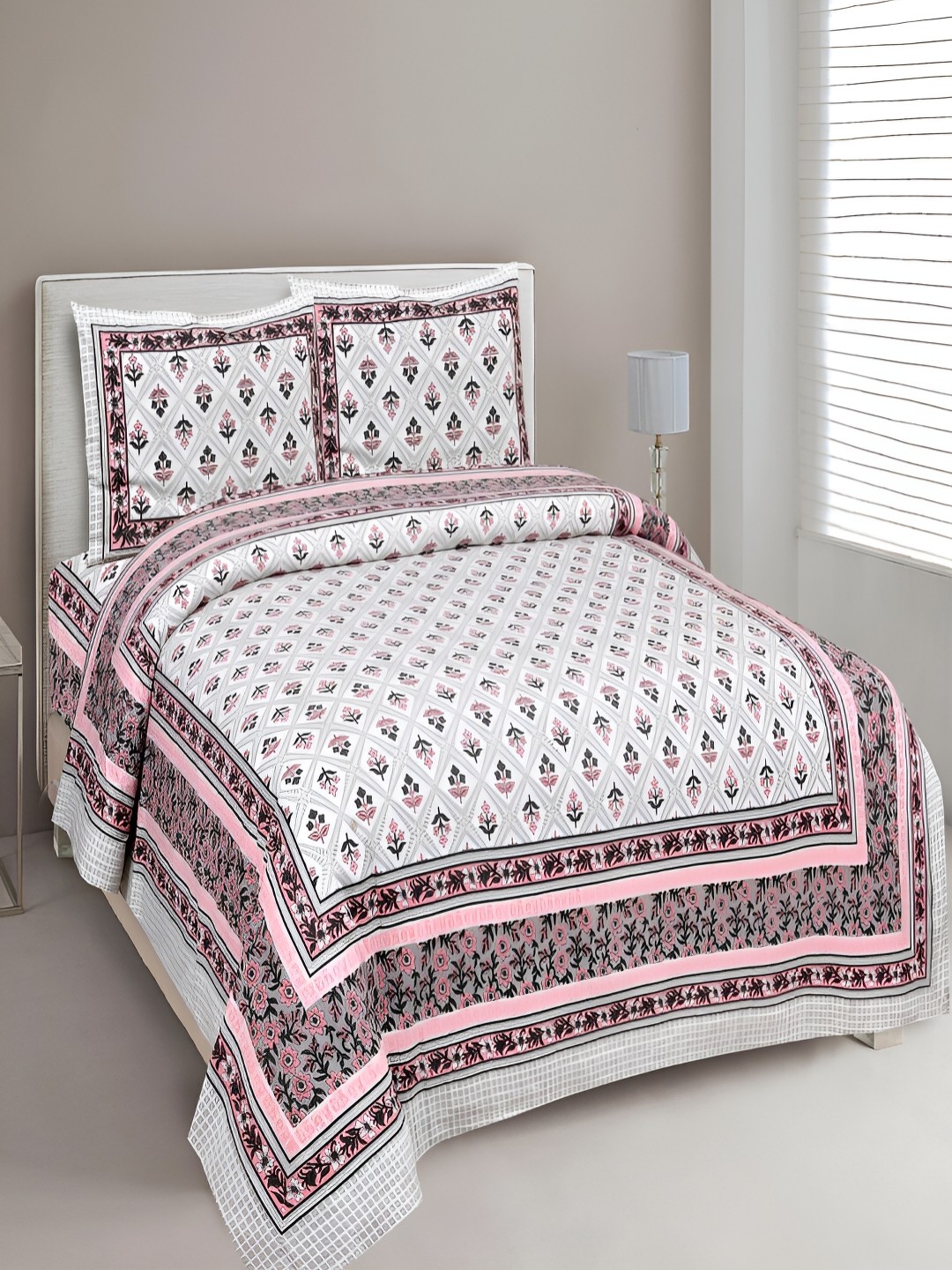 

Aura Pink & White Floral Cotton180 TC King Bedsheet with 2 Pillow Covers