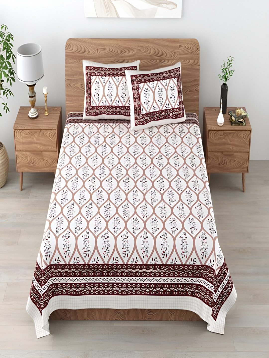 

Aura Brown & White Floral Cotton 180 TC King Bedsheet With 2 Pillow Covers