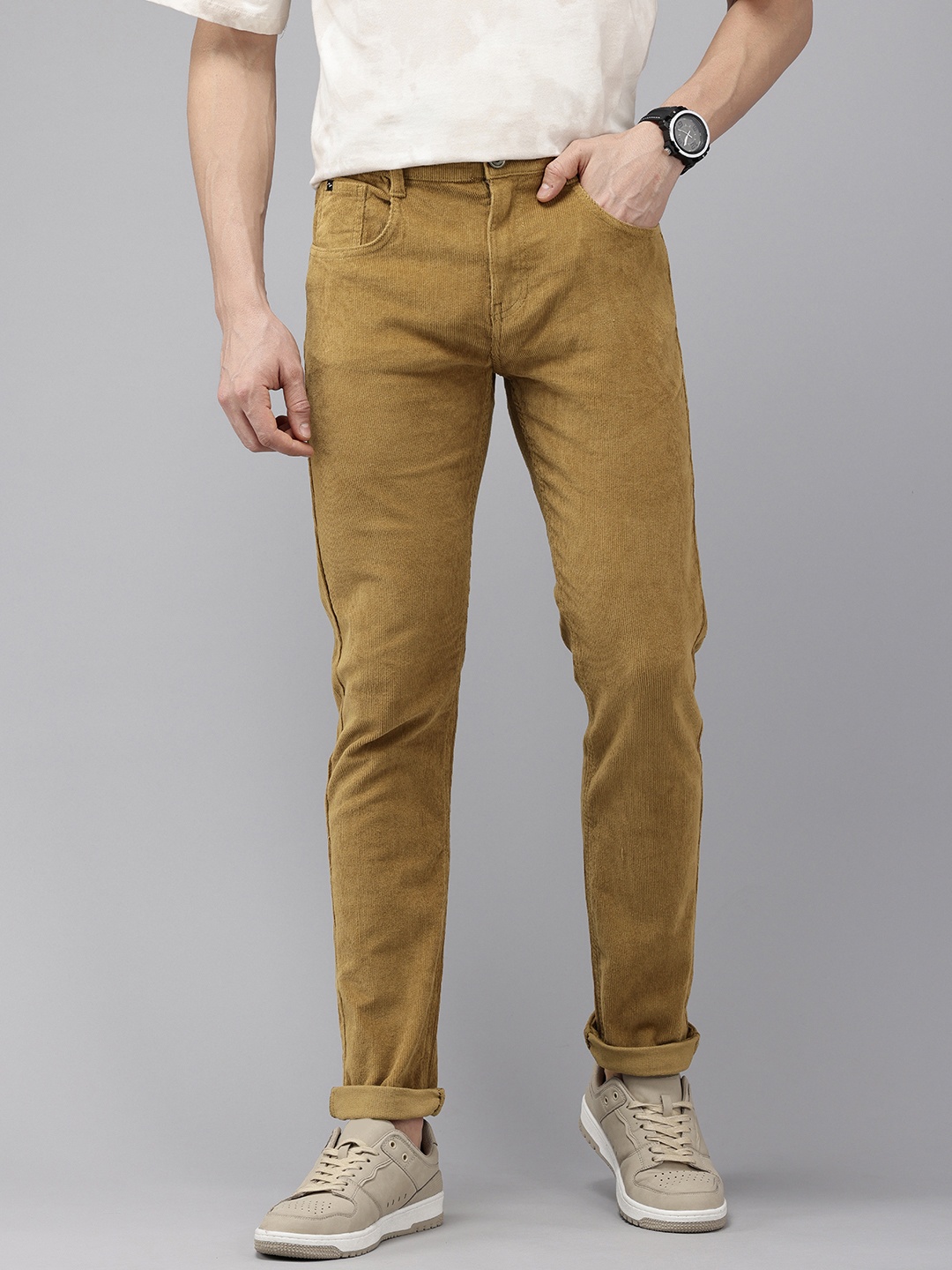 

SPYKAR Men Corduroy Chinos Trousers, Khaki