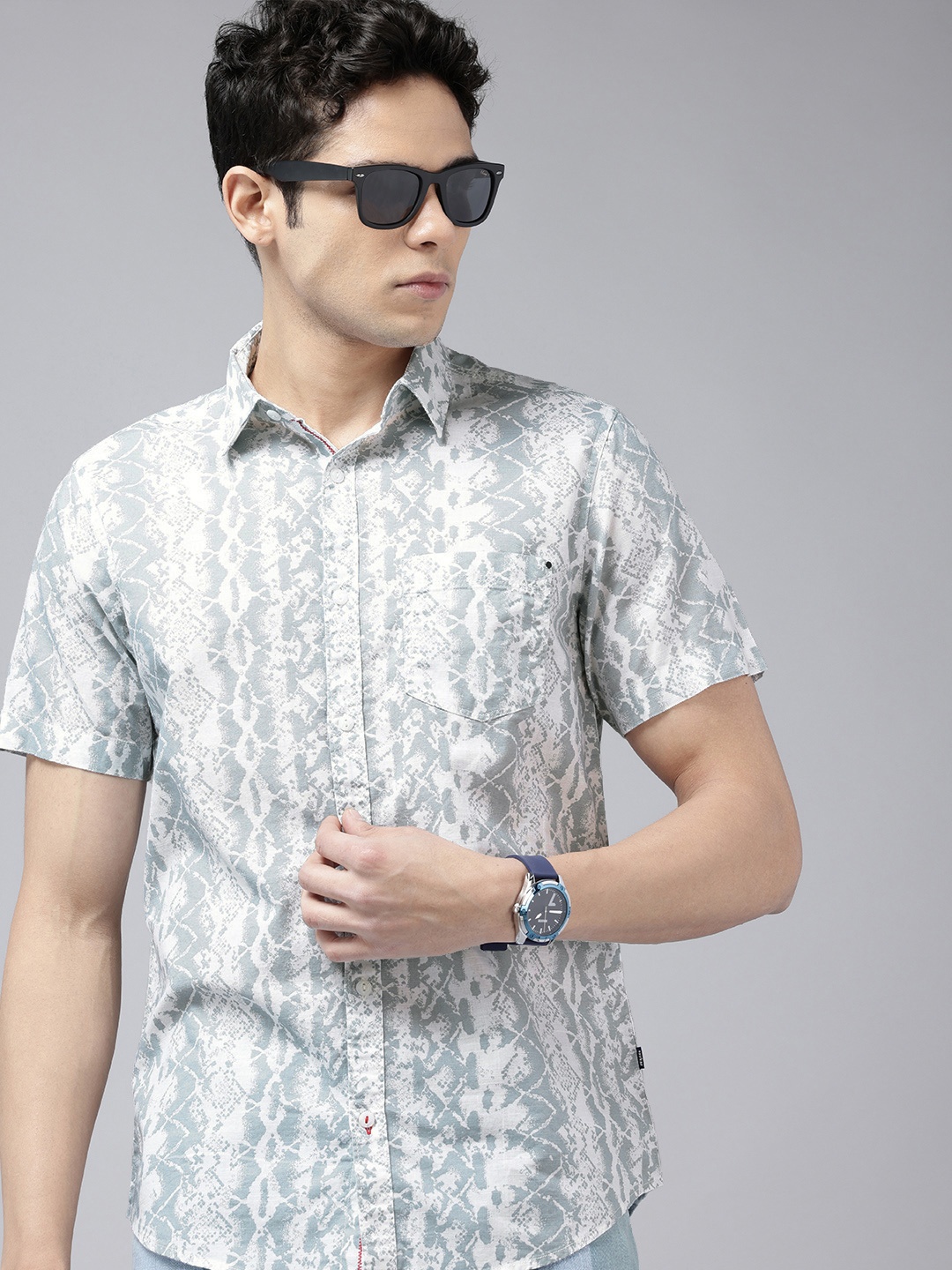 

SPYKAR Pure Cotton Printed Slim Fit Casual Shirt, Grey