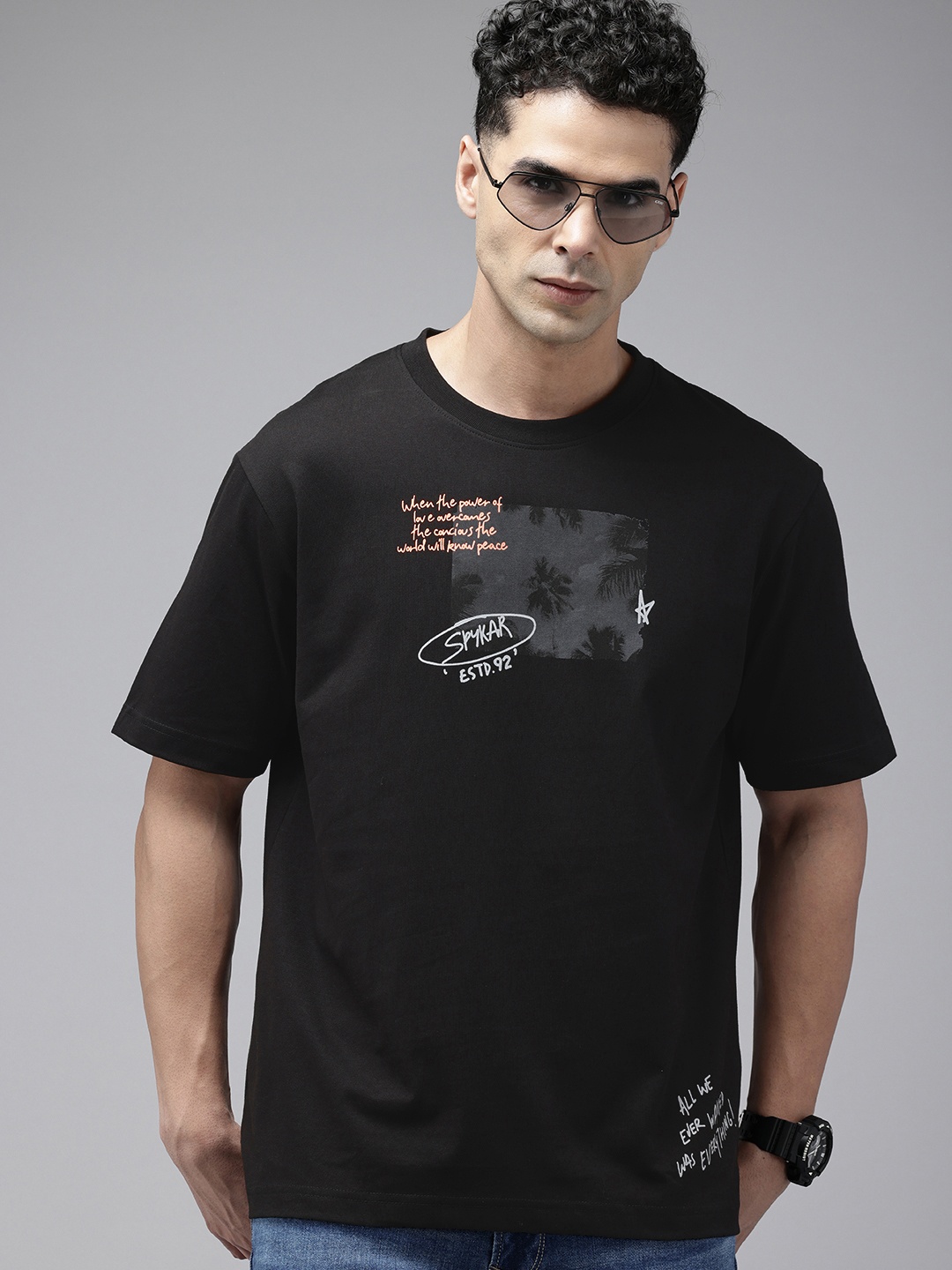 

SPYKAR Typography Printed Drop-Shoulder Sleeves Relaxed Fit T-shirt, Black