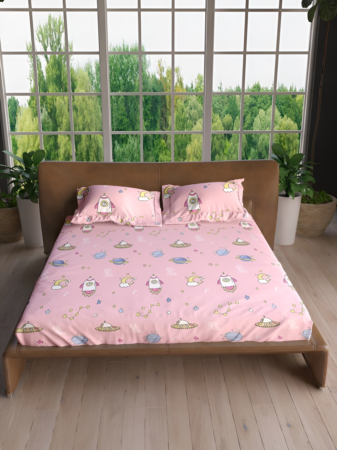 

Aura Pink & Blue Cartoon Characters Microfiber 144 TC Queen Bedsheet with 2 Pillow Covers