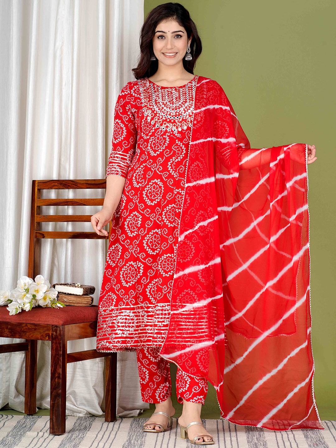 

BAIRAJ Bandhani Printed Regular Mirror Work Kurta ,Trousers & Dupatta, Red