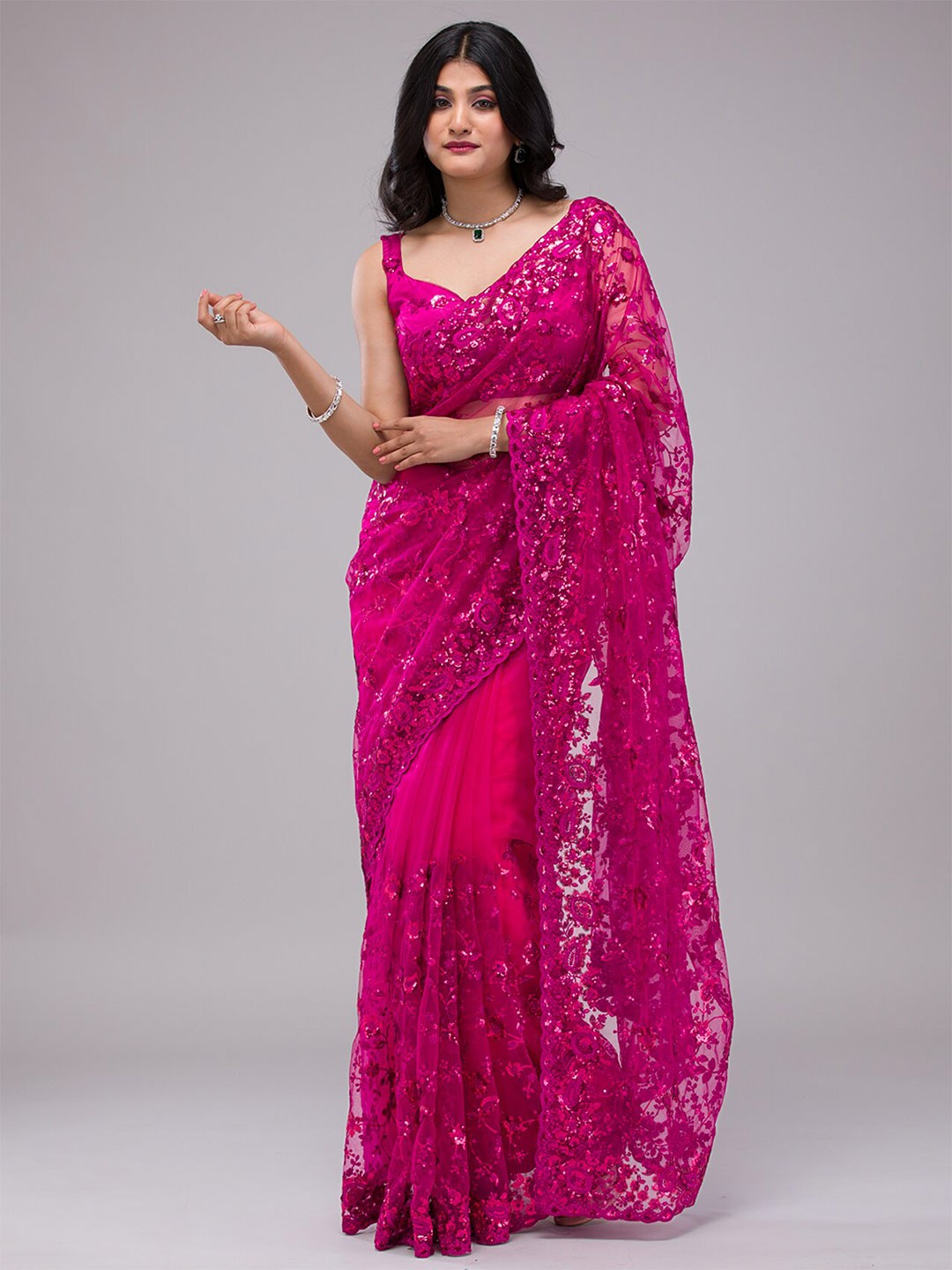

Koskii Floral Sequinned Net Saree, Pink