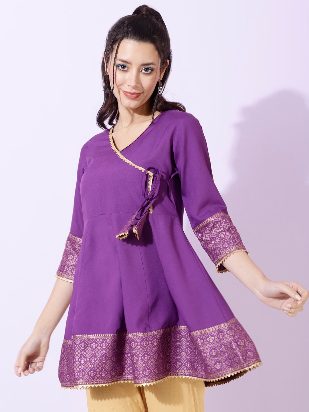 

DAEVISH V-Neck Three-Quarter Sleeves Angrakha Top, Purple