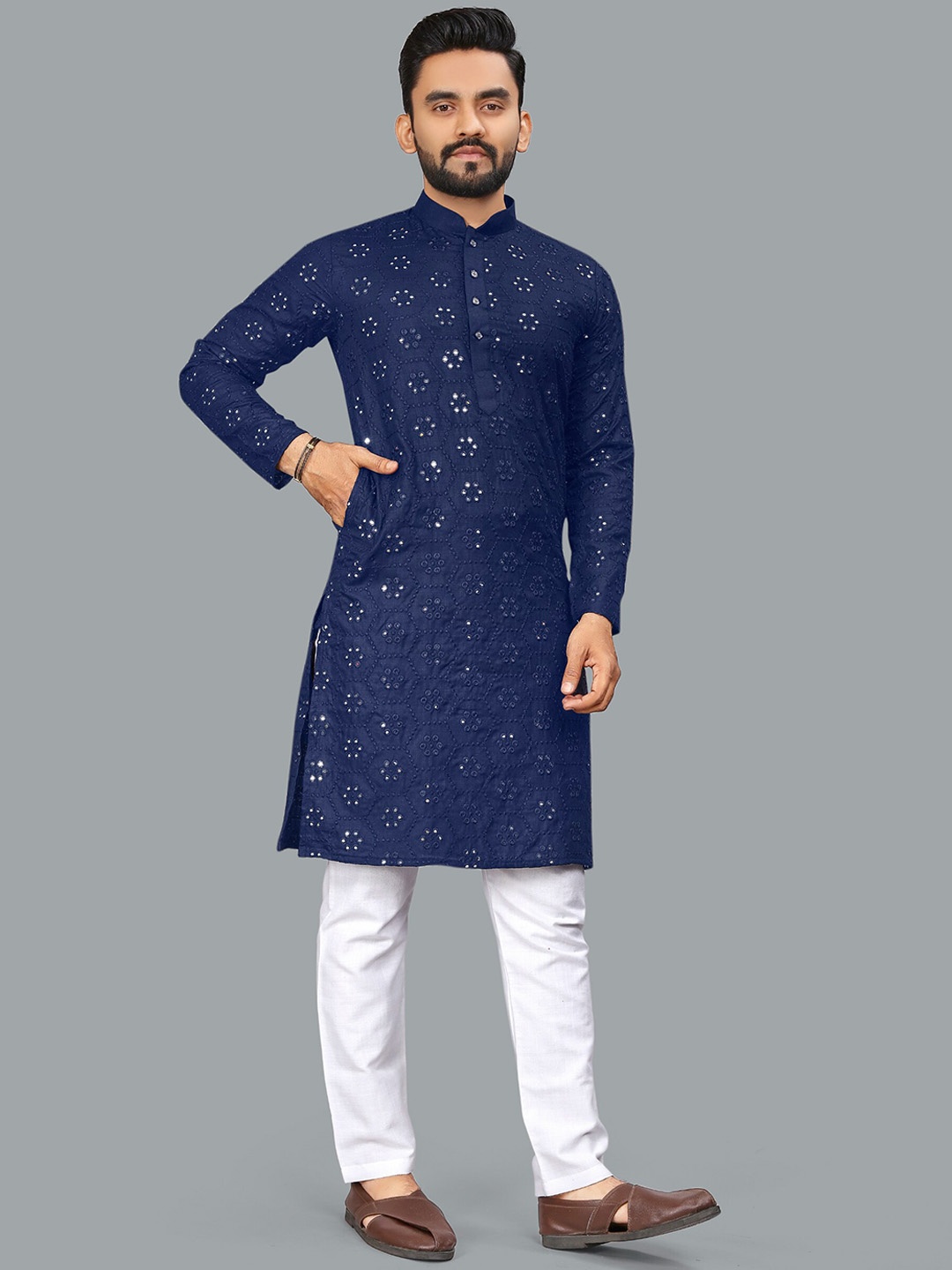 

Ekasya Geometric Embroidered Mandarin Collar Mirror Work Straight Kurta, Blue