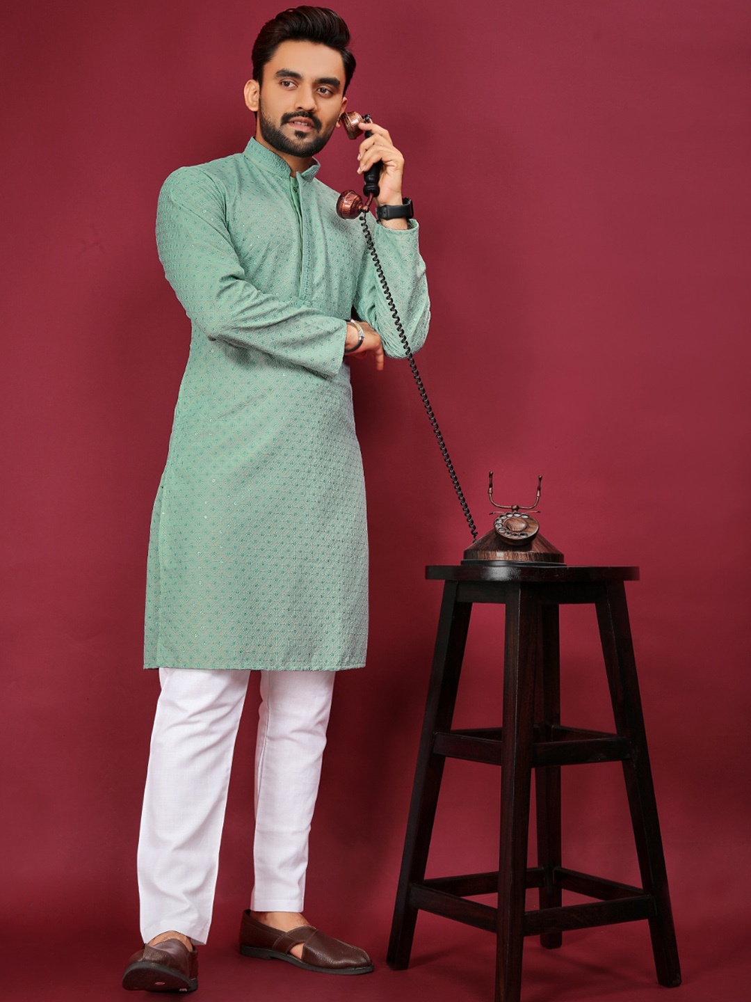 

Ekasya Geometric Woven Design Mirror Work Cotton A-Line Kurta, Olive
