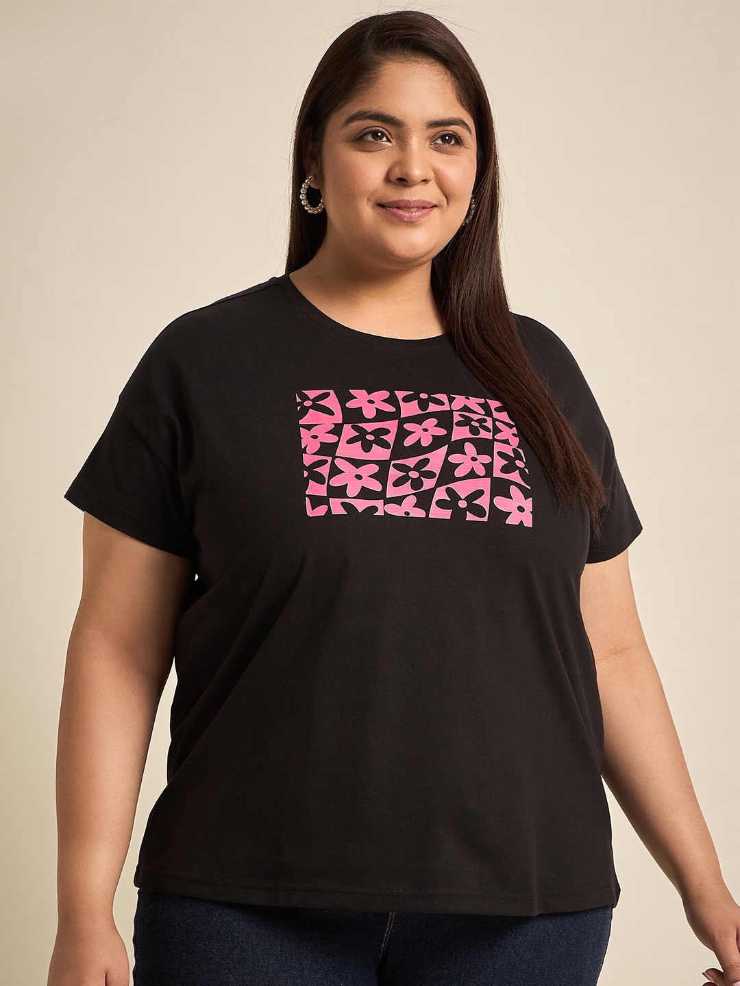 

Sztori Typography Printed Plus Size T-shirt, Black