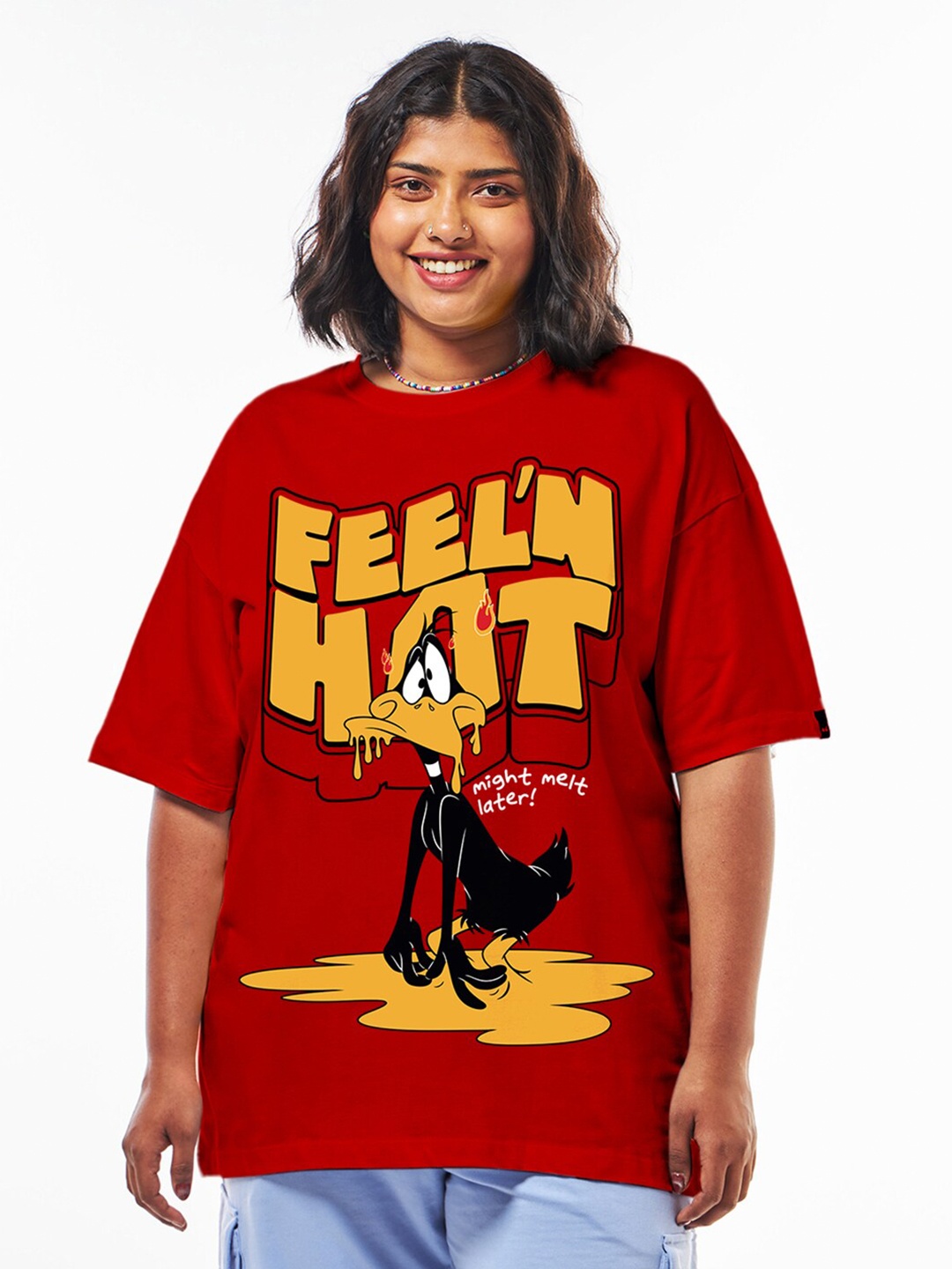 

Bewakoof Plus Looney Tunes Printed Pure Cotton Oversized T-shirt, Red