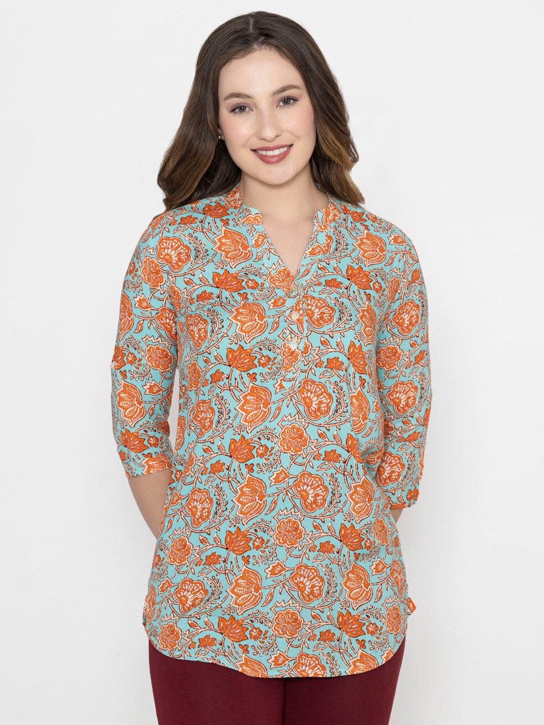 

Bonjour Floral Printed Kurti, Blue