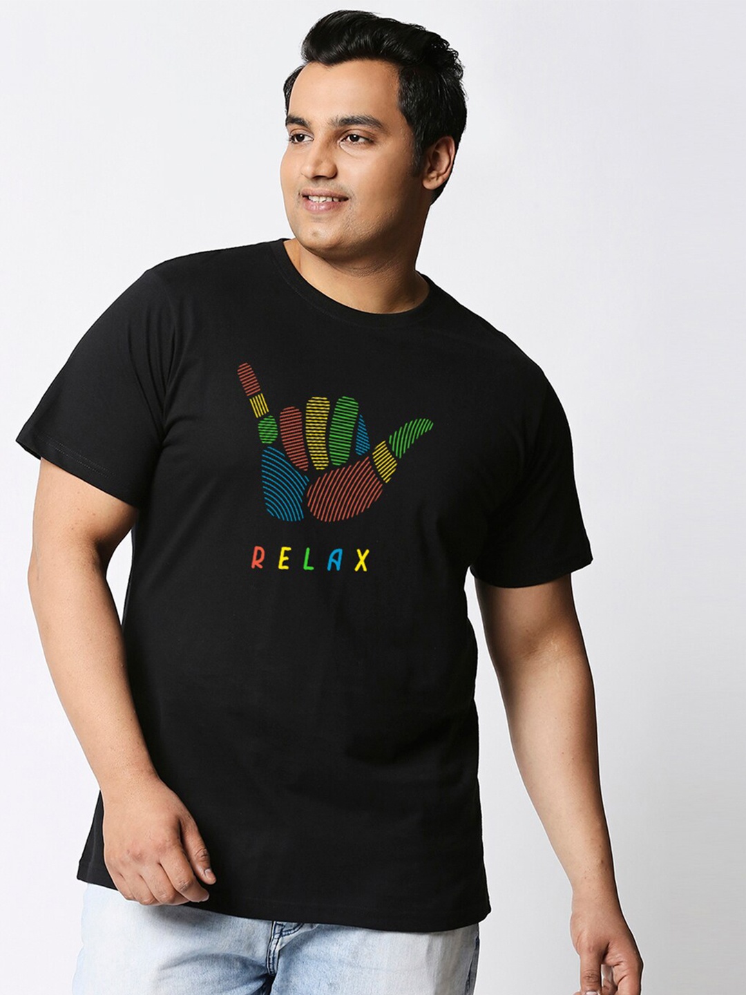 

Bewakoof Plus Hang Loose Relax Graphic Printed Pure Cotton Regular-Fit T-shirt, Black
