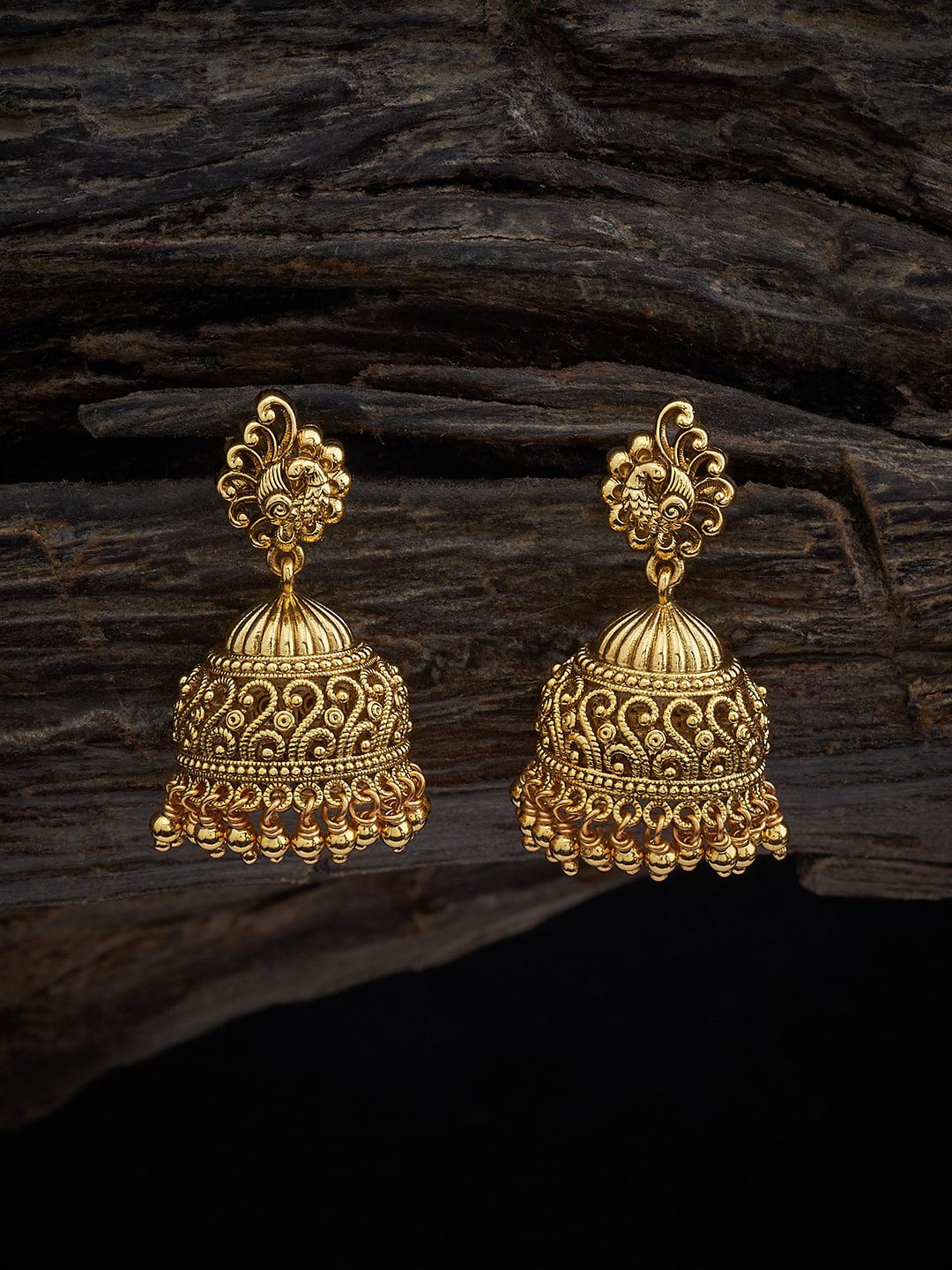 

Kushal's Fashion Jewellery 92.5 Pure Silver Gold-Plated Dome Shaped Jhumkas, Na