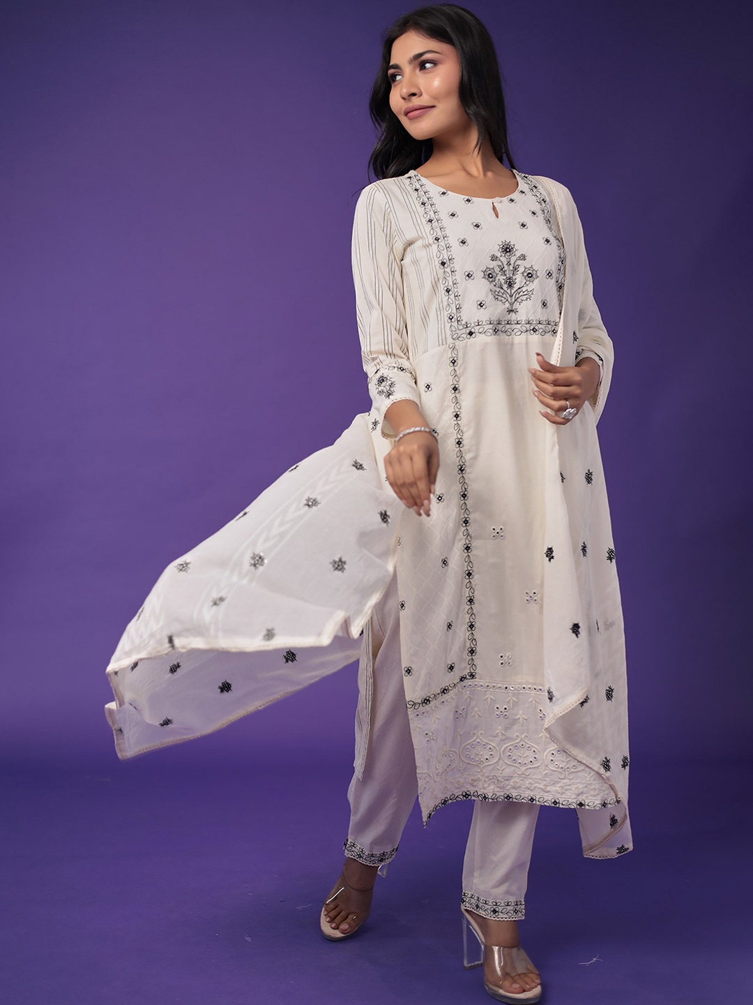 

ZARI Floral Embroidered Regular Thread Work Pure Cotton Kurta with Trouser & Dupatta, White