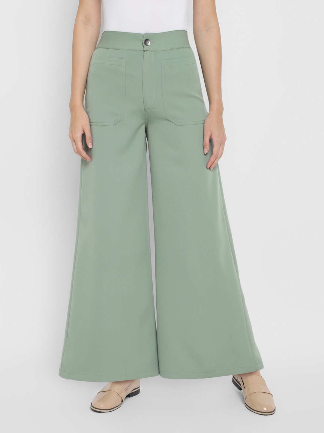 

Taurus Women Mid-Rise Plain Cotton Parallel Trousers, Green