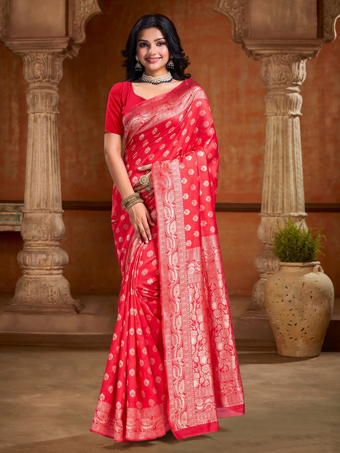 

V3 FASHION STUDIO Ethnic Motifs Zari Art Silk Banarasi Saree, Red